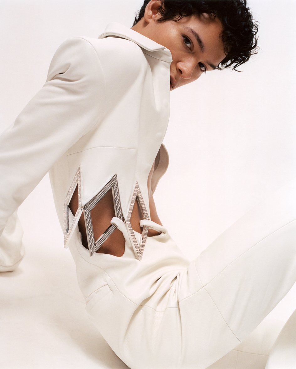 VOGUE_Omar06.jpg