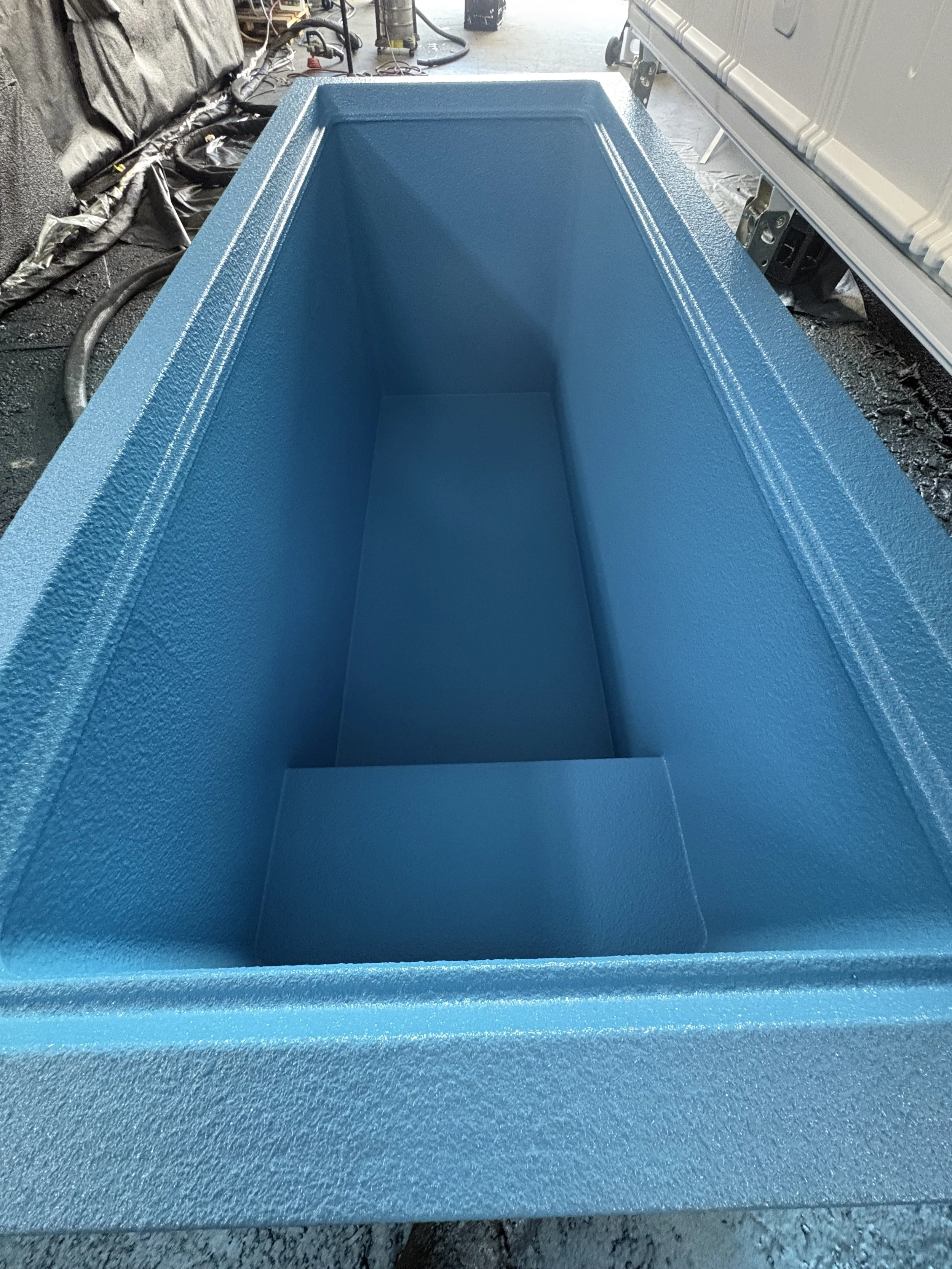 500L Westinghouse Freezer with Rhino Liner // Ice Bath