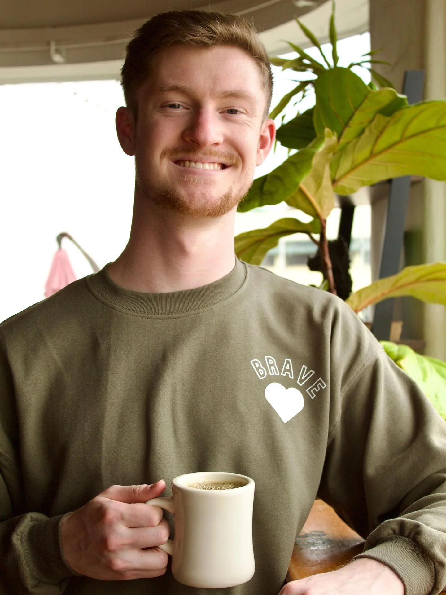 Crewnecks &amp; coffee, the perfect pair ☕️🙌🏻