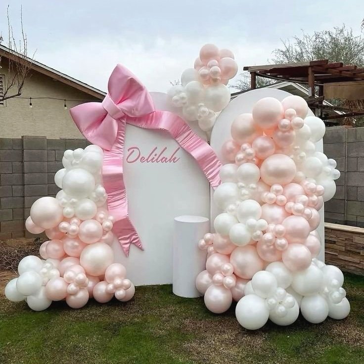 Pearl+%26+Blush+Balloon+Display.jpg