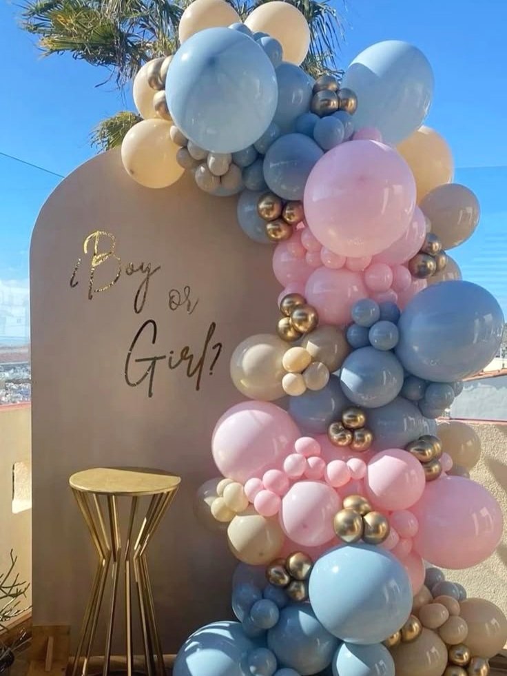 Gender+Balloon+Garland.jpg
