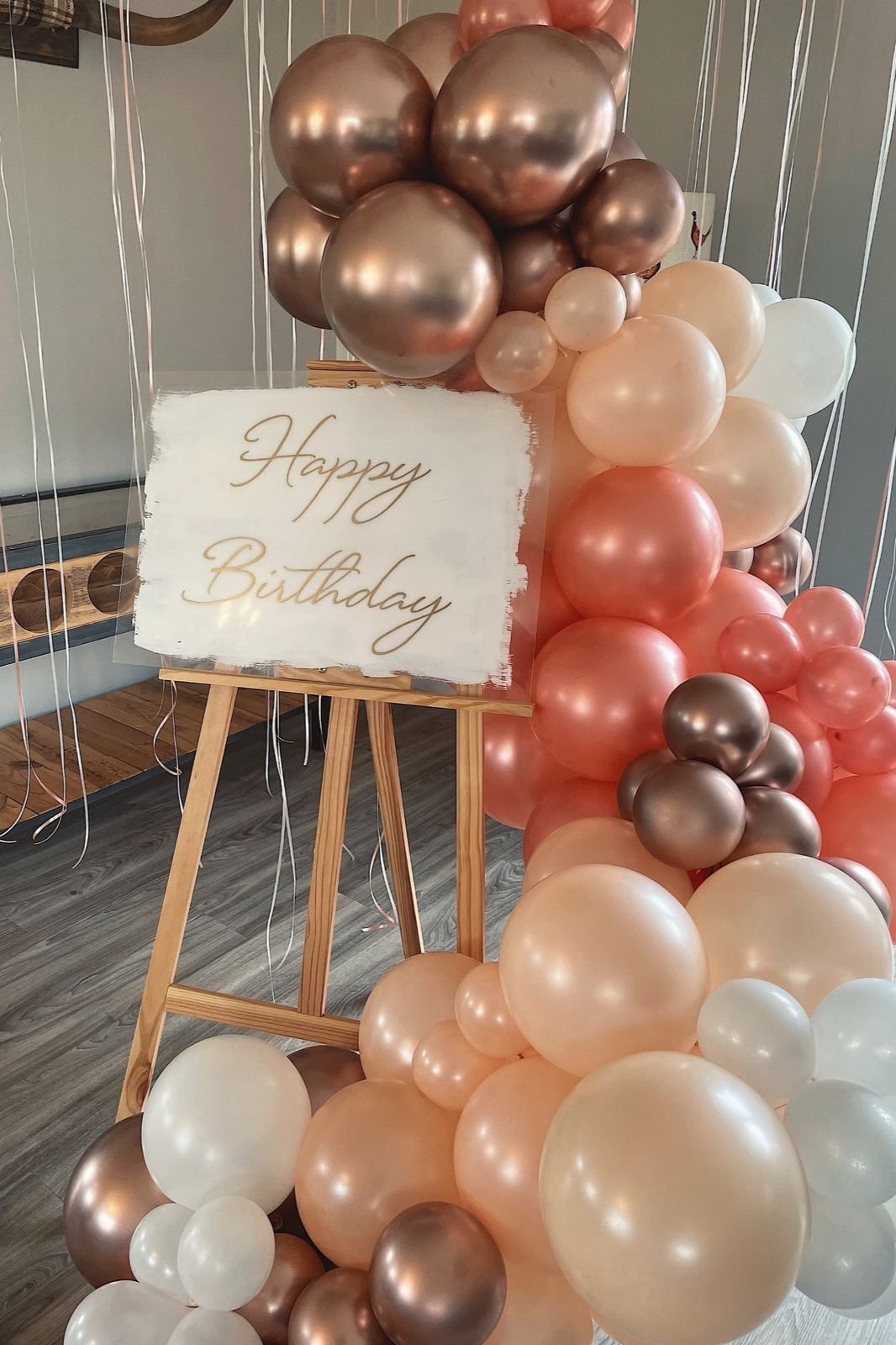 Custom+baby+shower+sign+with+balloons.jpg