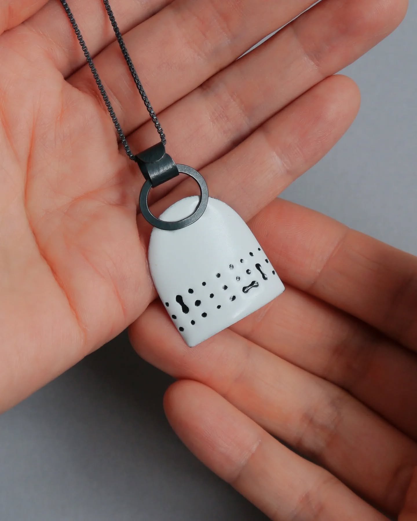 Festive Season Arrives.
So happy to have a new stockist in one of my favourite British town, Hay-on-Wye.
I have sent my first delivery of enamel and silver jewellery to the gallery. Please pop by the gallery if you have a chance to visit this beautif