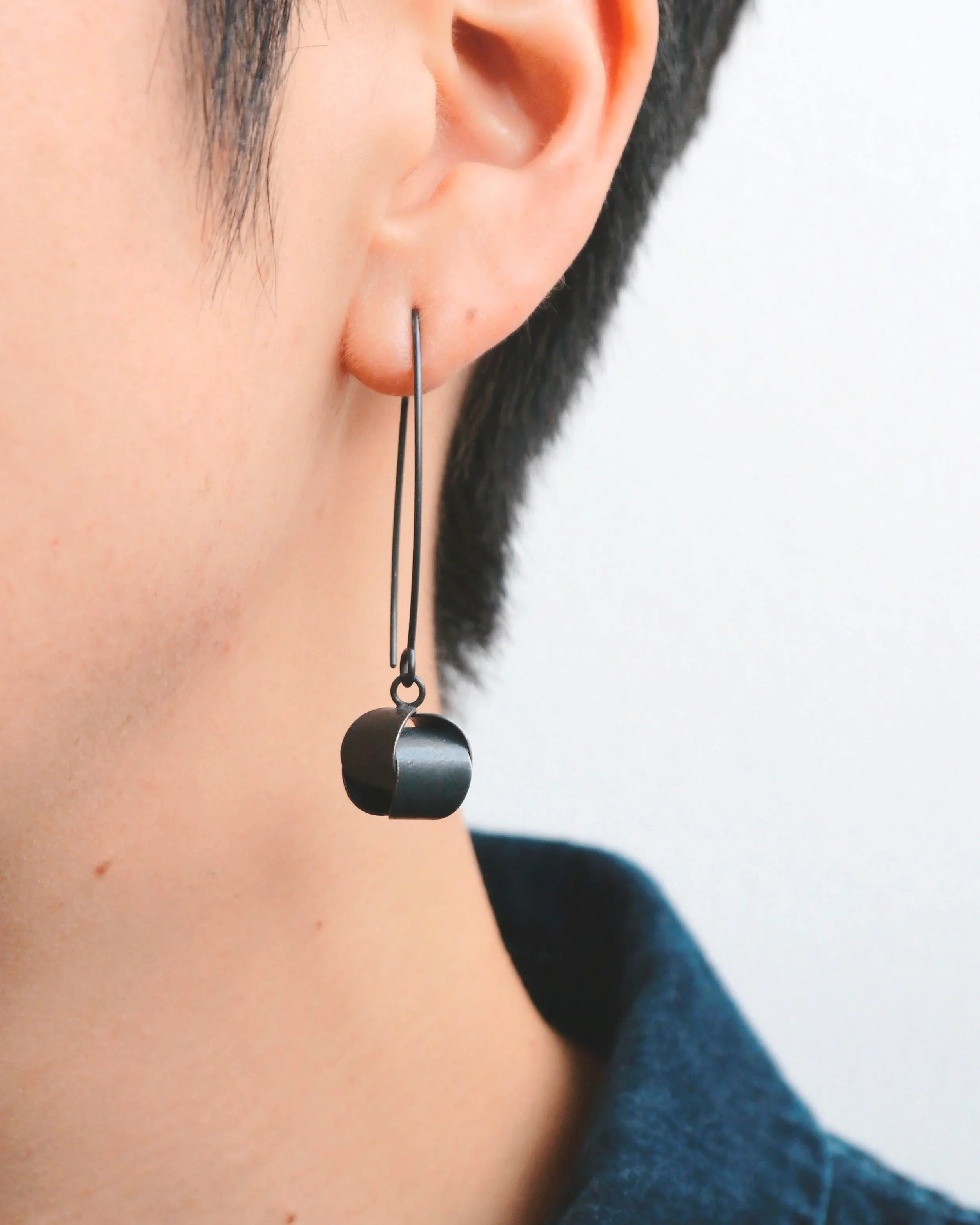 Silver Tsutsumi Parcel Long Drop Hook Earrings