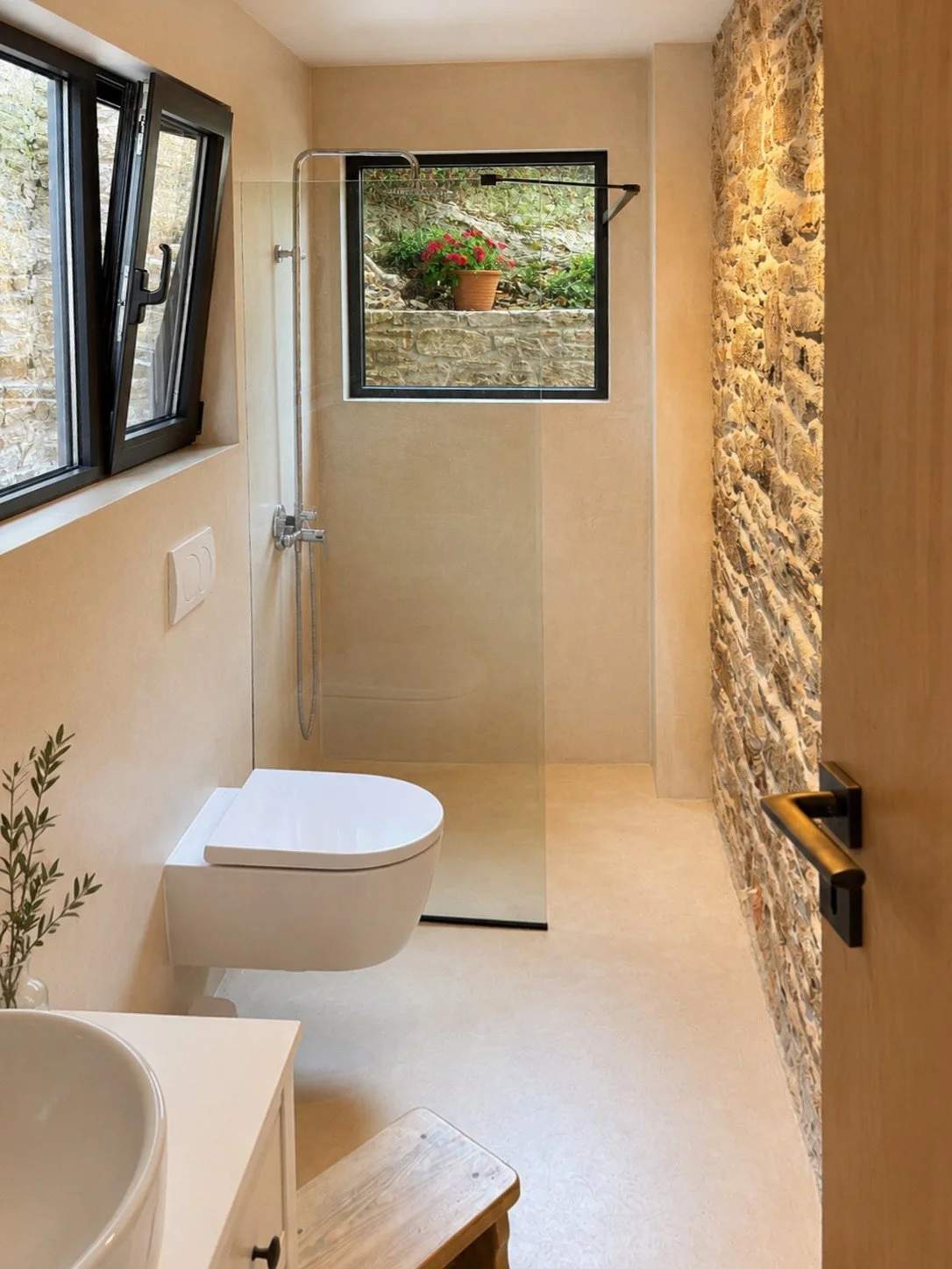 bathroom-LR.jpeg