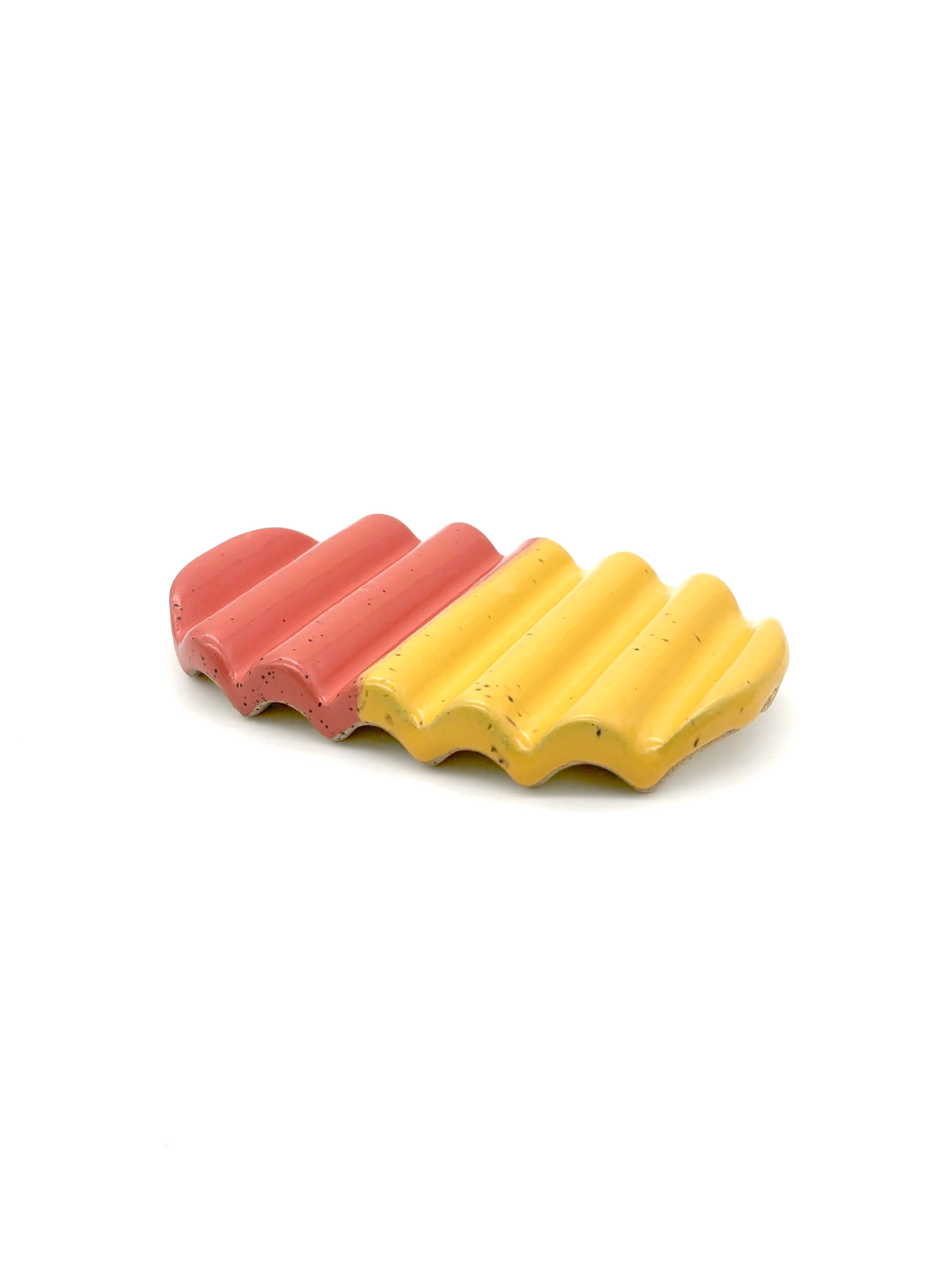 Squiggle Soap Dish in Colorbock Red Yellow