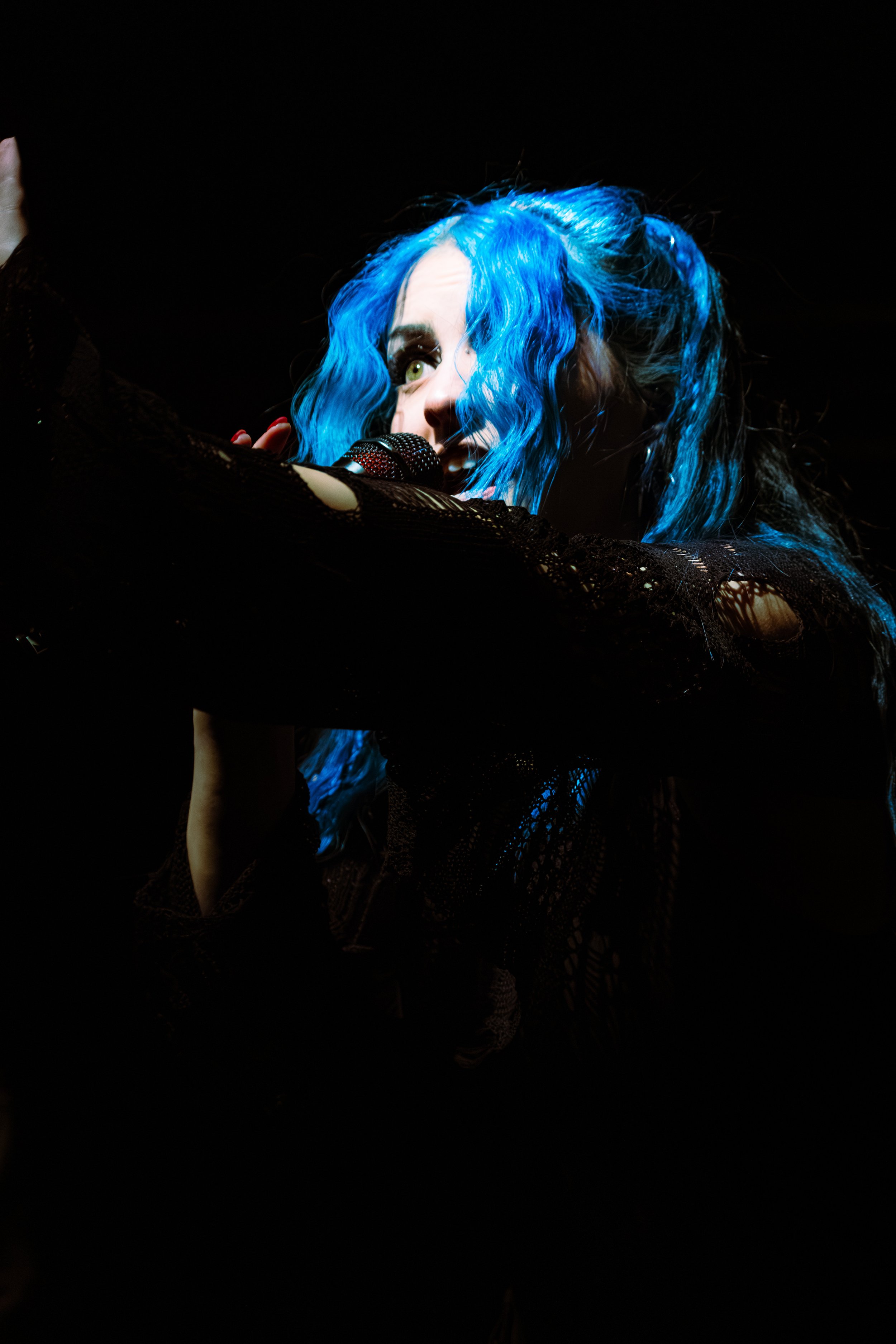 As December Falls - Elisha 19th March 2026 - World Here (35 of 54).jpg