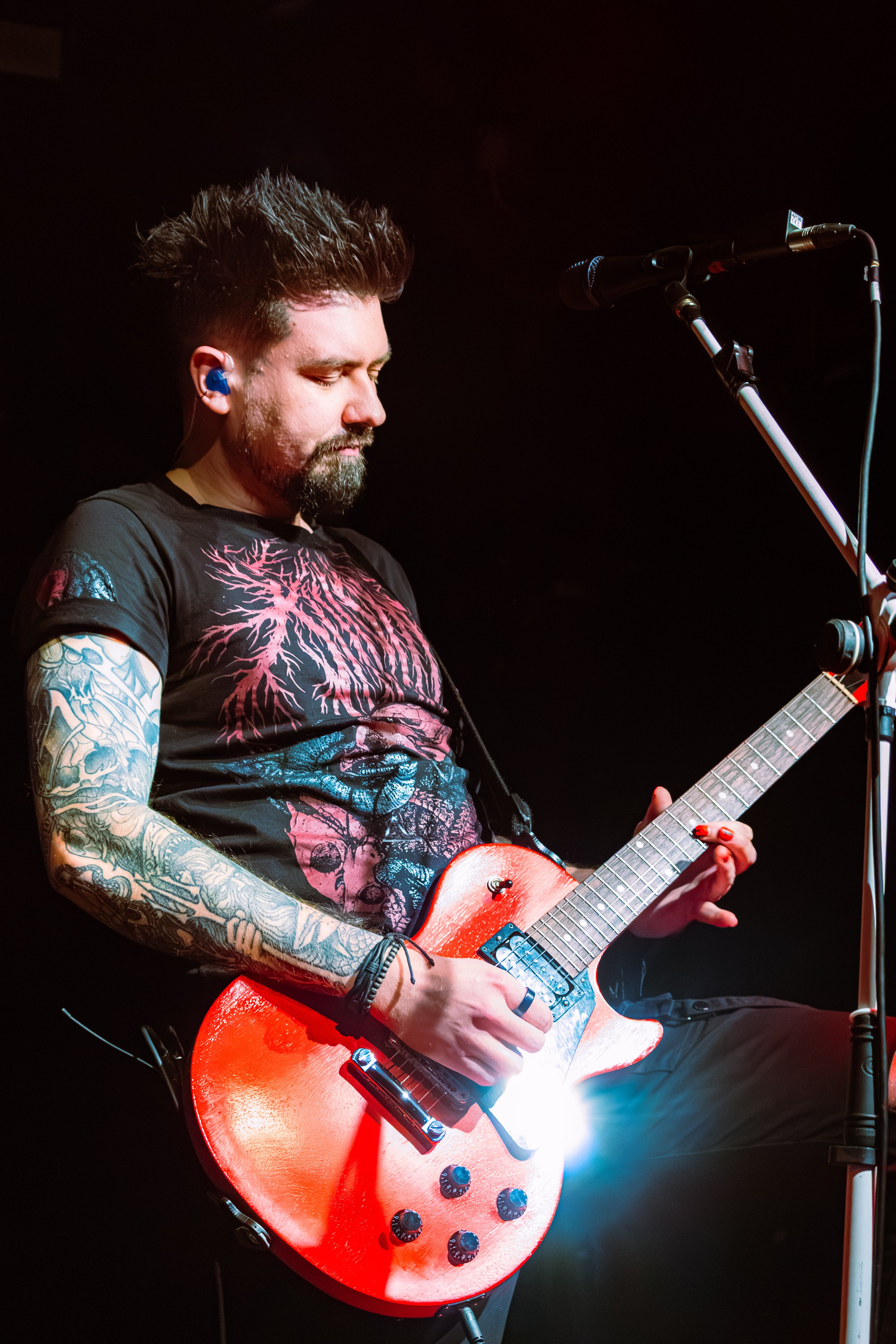 As December Falls - Elisha 19th March 2026 - World Here (16 of 54).jpg