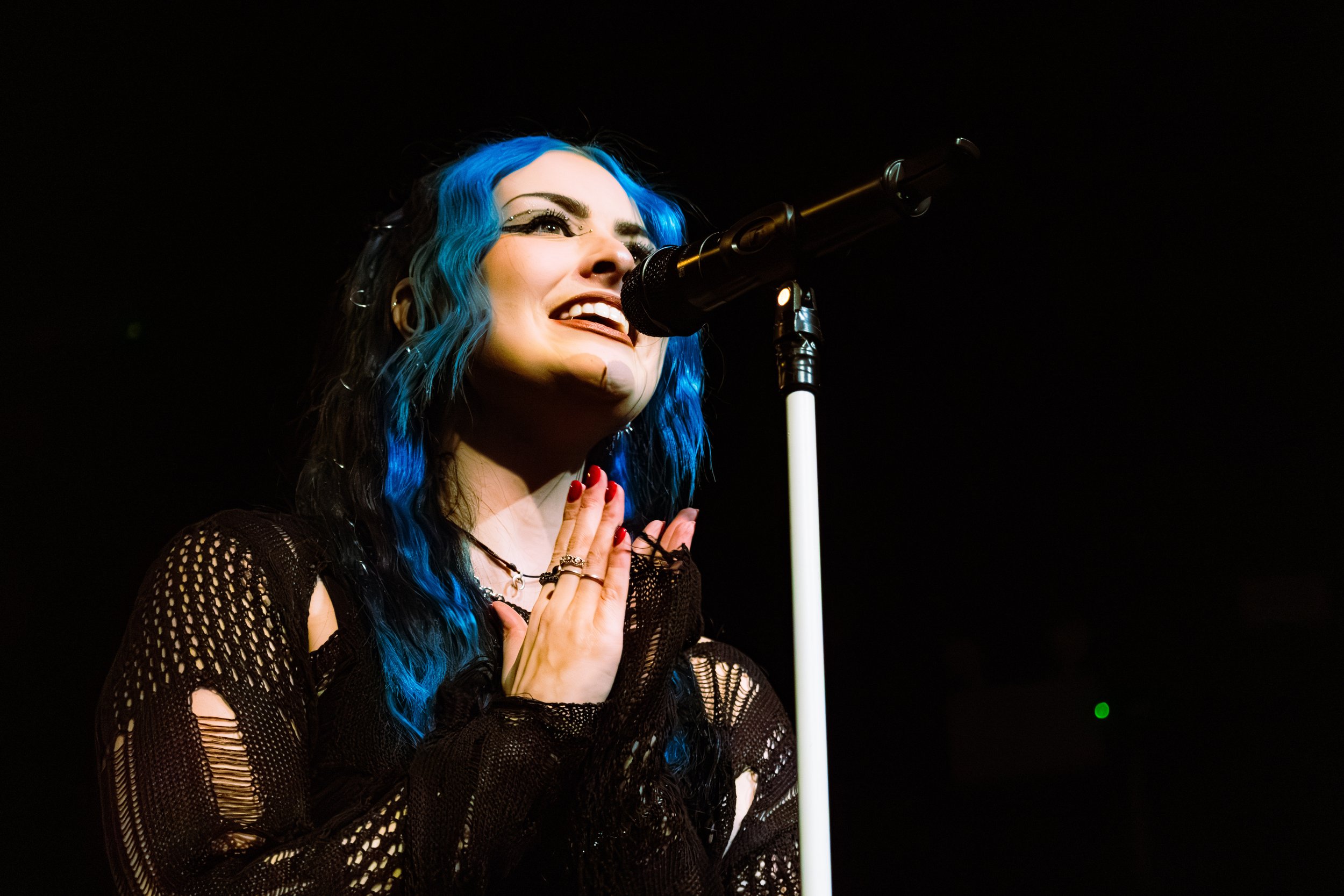 As December Falls - Elisha 19th March 2026 - World Here (26 of 54).jpg