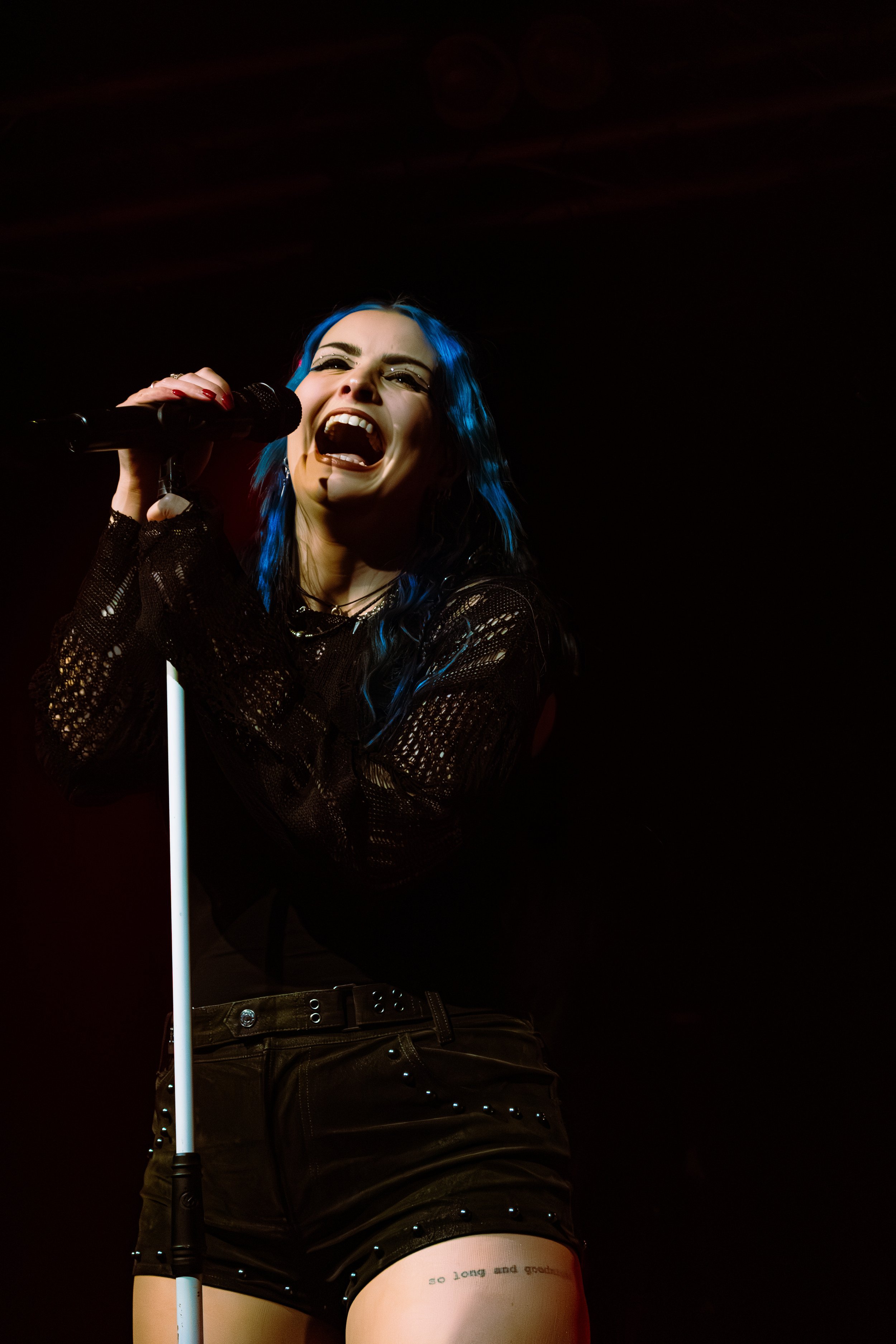 As December Falls - Elisha 19th March 2026 - World Here (30 of 54).jpg