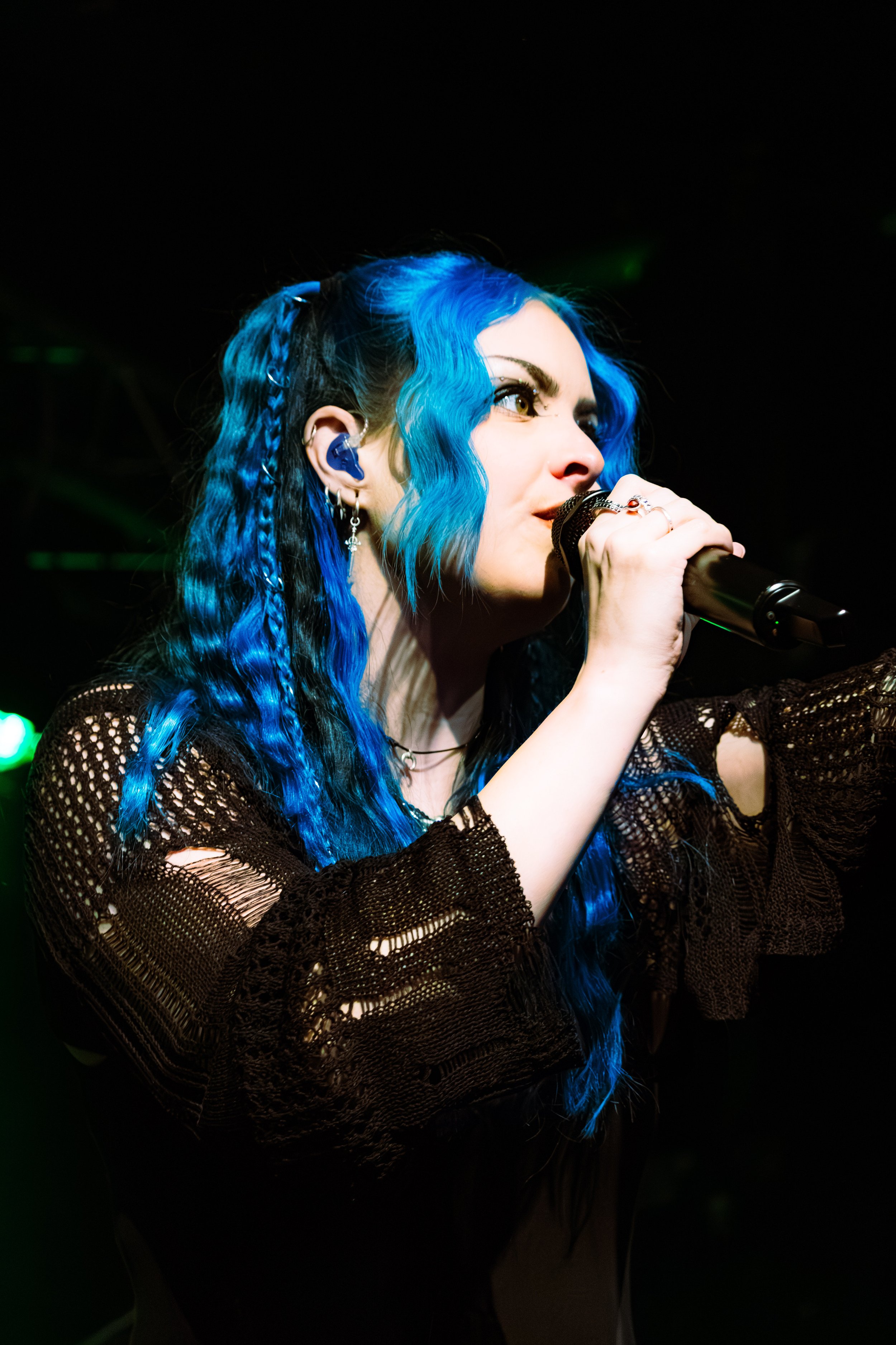 As December Falls - Elisha 19th March 2026 - World Here (14 of 54).jpg