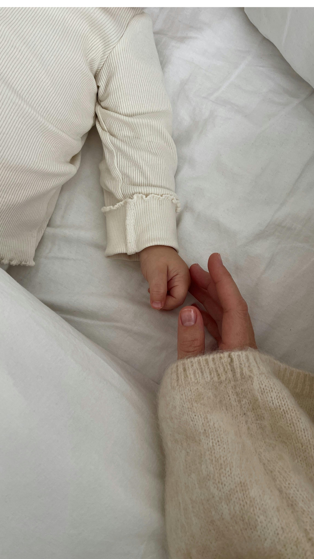 Why Evenings Are So Hard With a Newborn (And What Actually Helps in the First 30 Days)