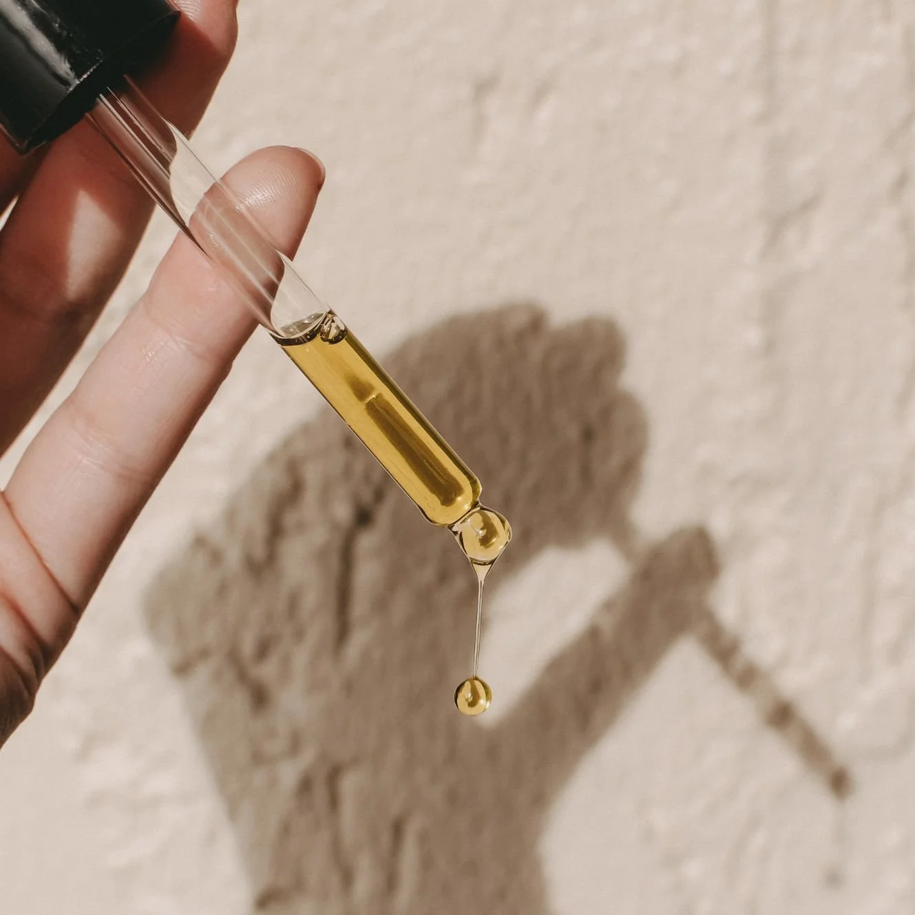 ahua-halo-skin-oil-bakuchiol-rosehip-dropper.jpg