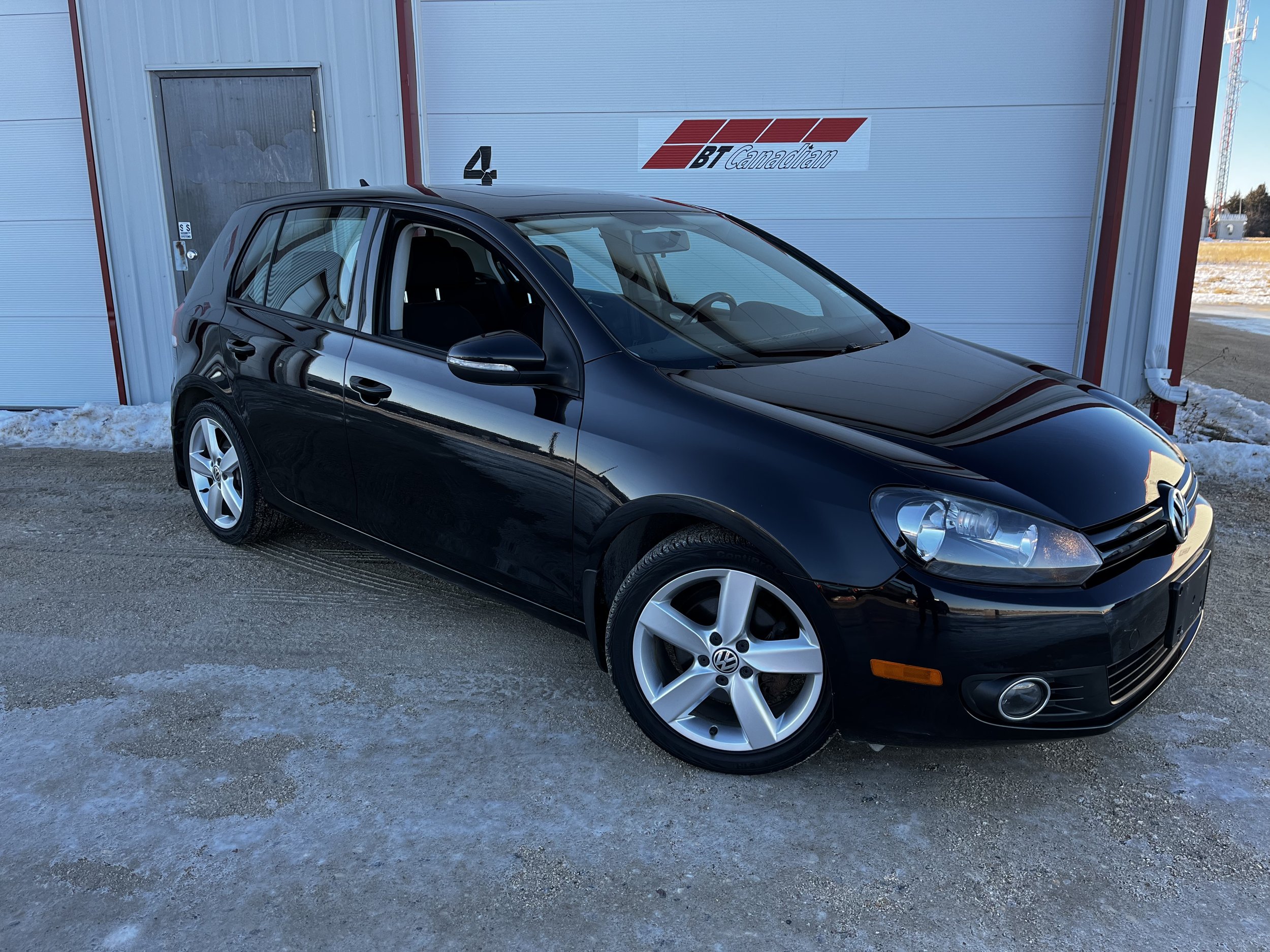 2012 Volkswagen Golf Trendline ***SOLD***