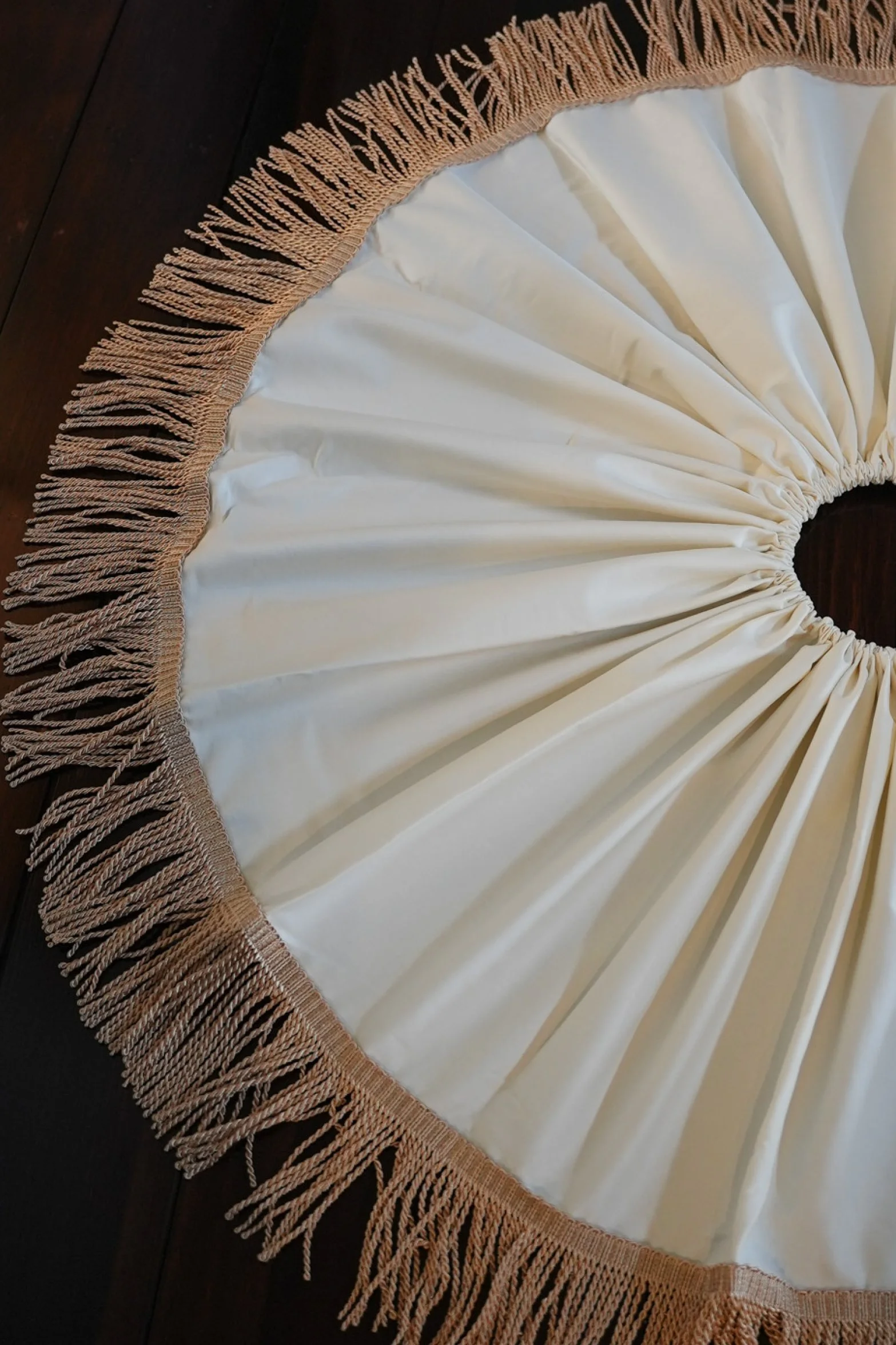 RVE_CreamTreeSkirt2.jpg