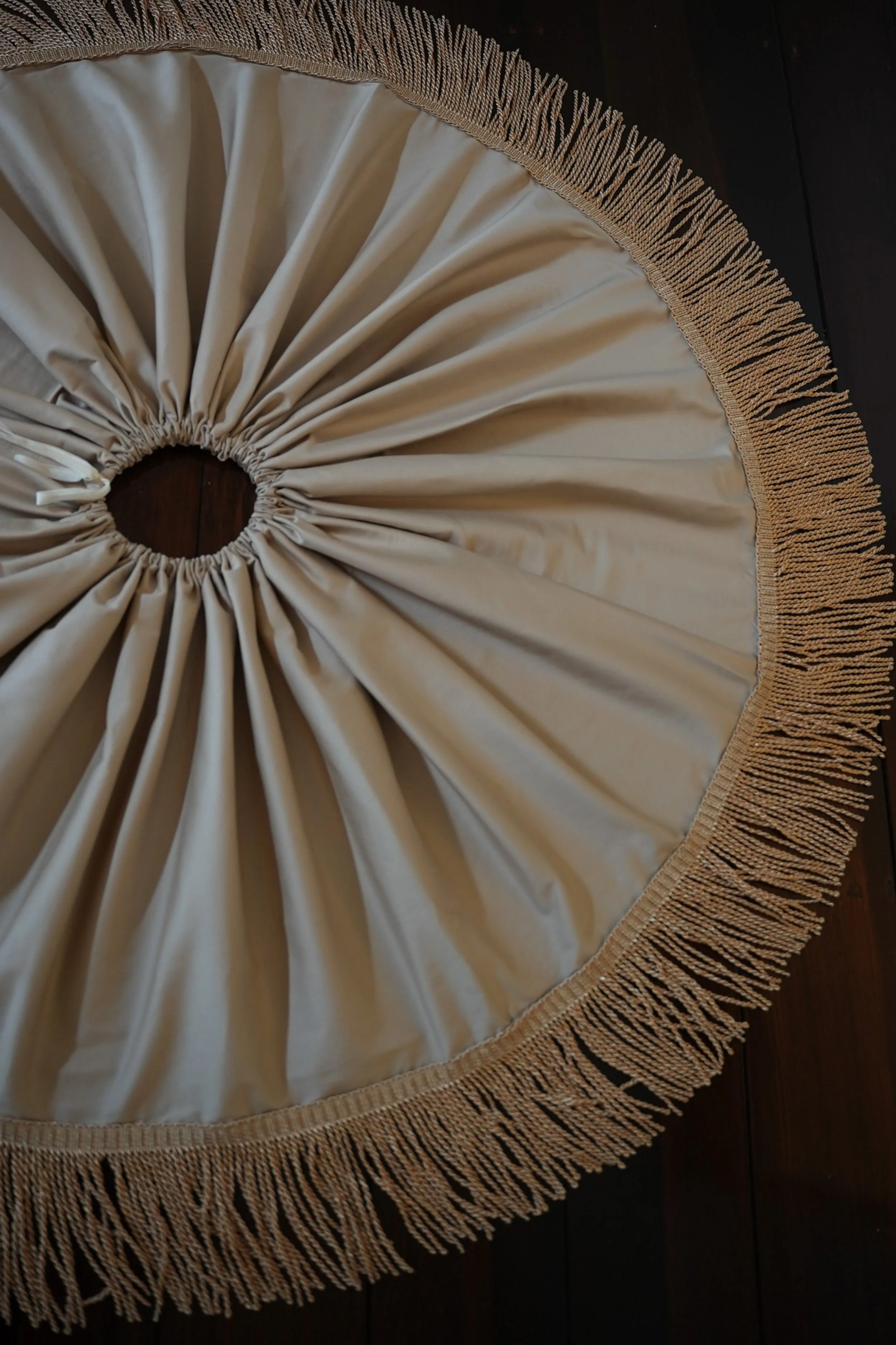 RVE_TreeSKirt_Champagne3.jpg