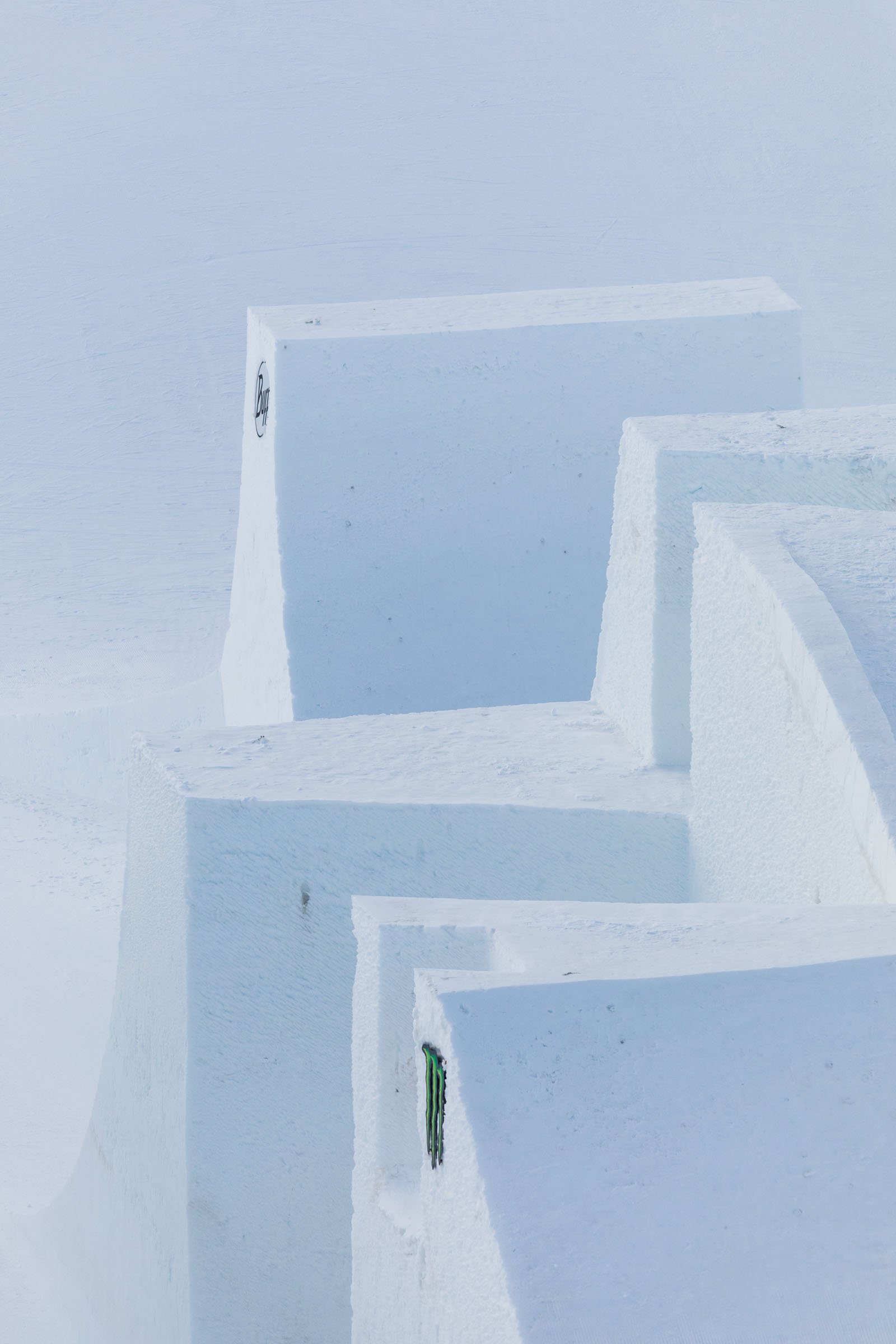 A9W21_0904_Location_©TanguyHenrijean-@broken.edge.visuals_WEB-15.jpg