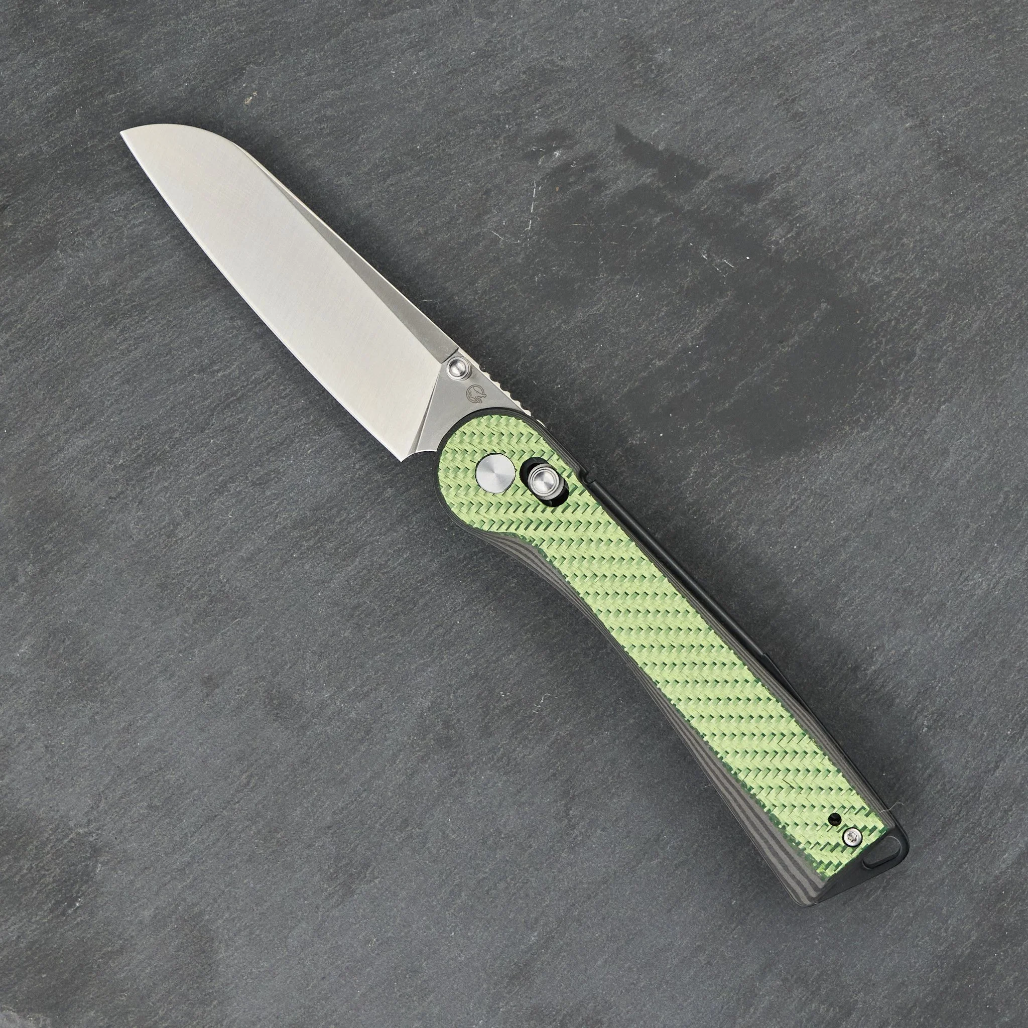 Rapax Wisp with a sheepsfoot blade, shown open.