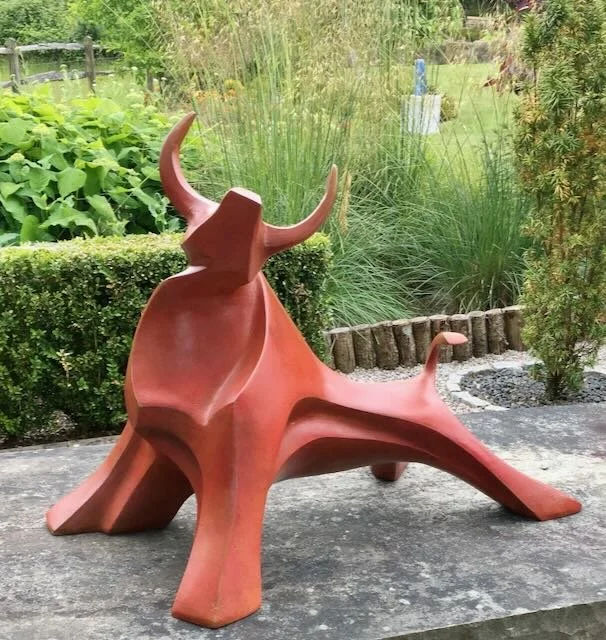 The red Bull- resine - 1.jpeg