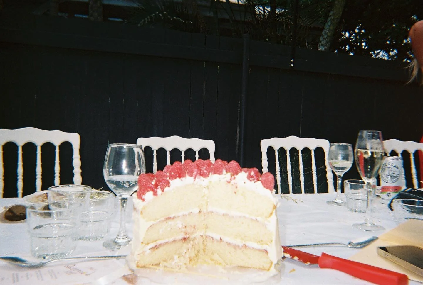 Merry Christmas, Happy New Year and everything in between 💌
I&rsquo;ve been over here turning 30, celebrating selling our second home and buying our third, soaking up every day with Zephie Joy, spending so much time with friends and family, travelli