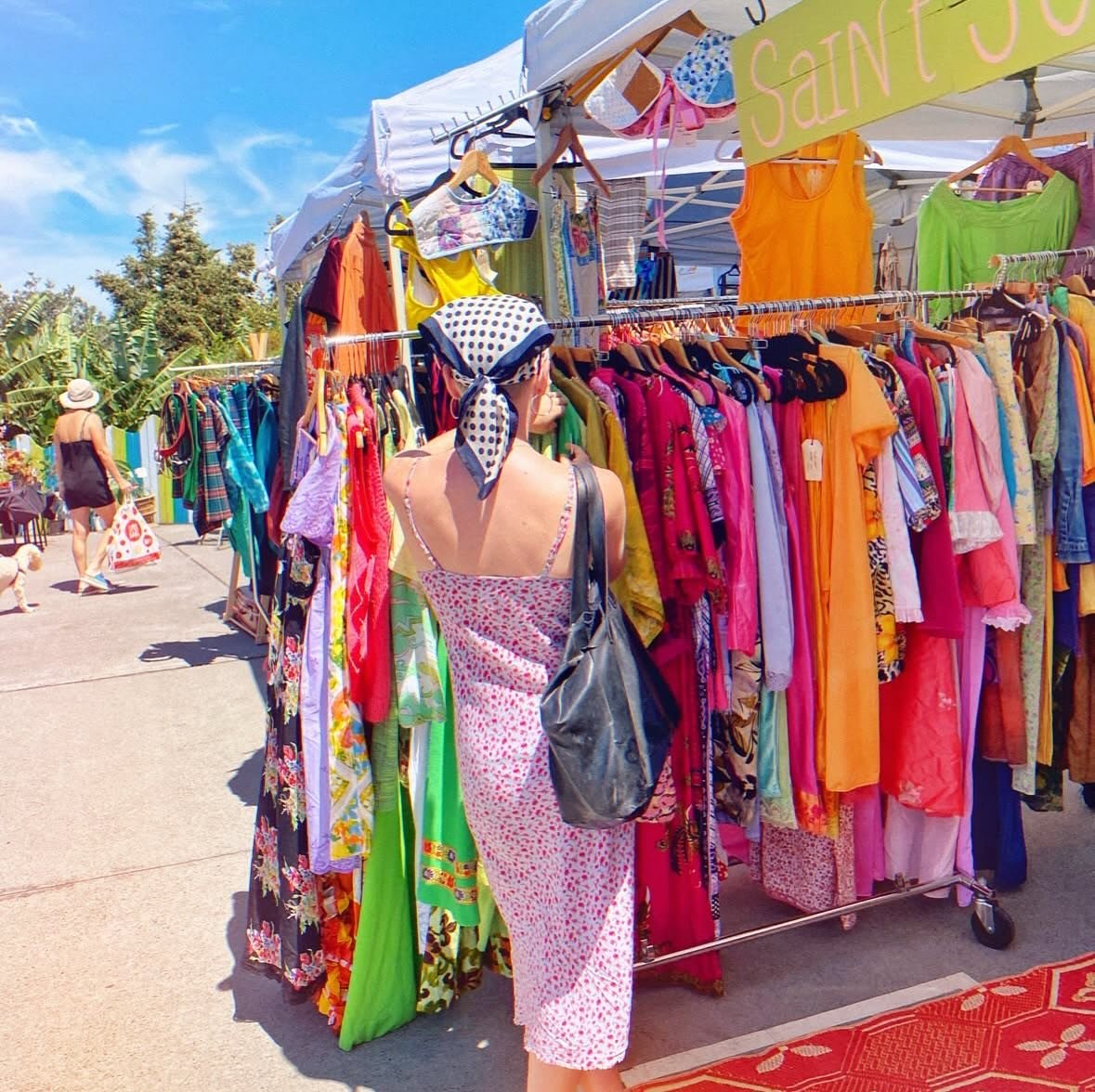 It&rsquo;s back this coming Sunday - Bondi&rsquo;s Vintage Pop-Up 
here at #bondimarkets

This pop-up will be a paradise for vintage + preloved enthusiasts

Get ready to be inspired with the best and most unique vintage pieces!

📆 Sun 2 MARCH 2025 
