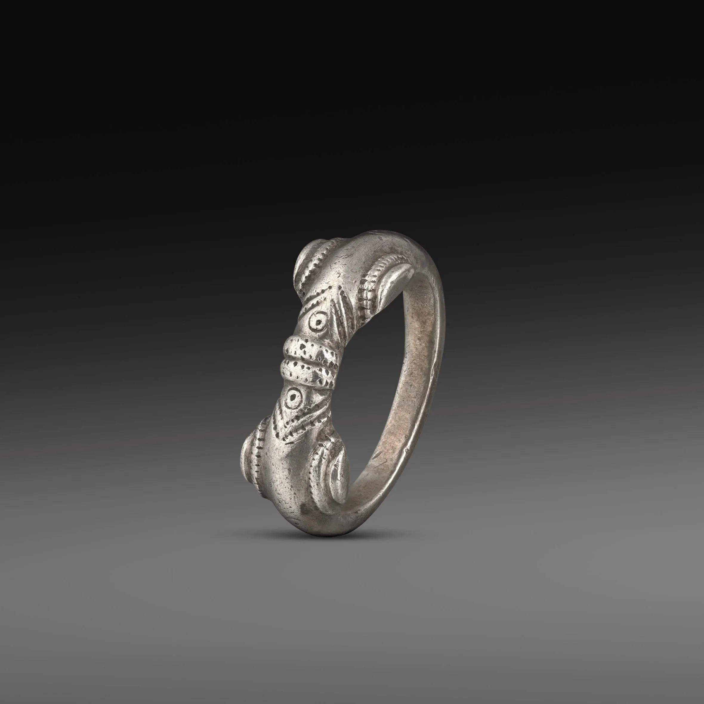 Romano-Celtic silver ring with two animal heads