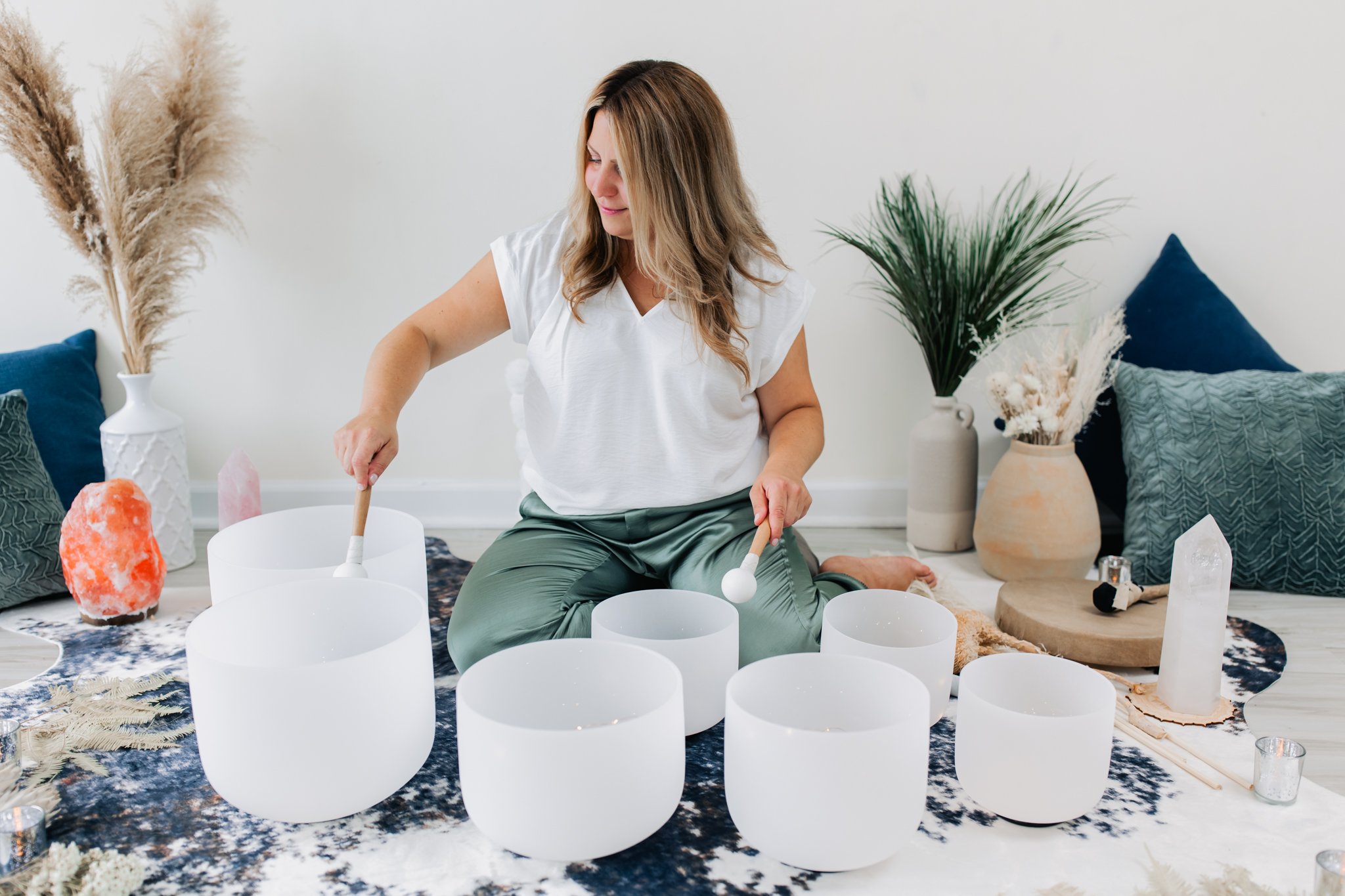  What Exactly Is a Sound Bath? (And Why You Might Just Fall in Love With It)