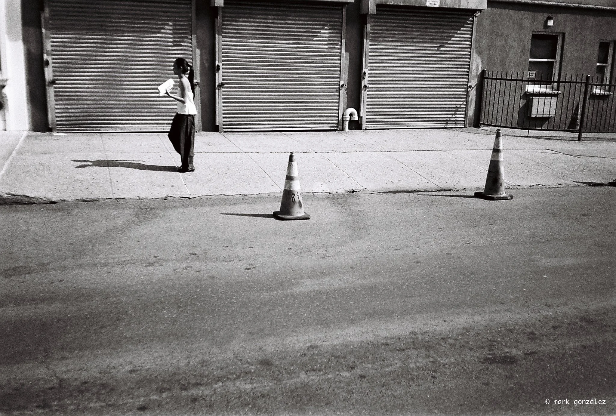 R1-08309-0022.jpg