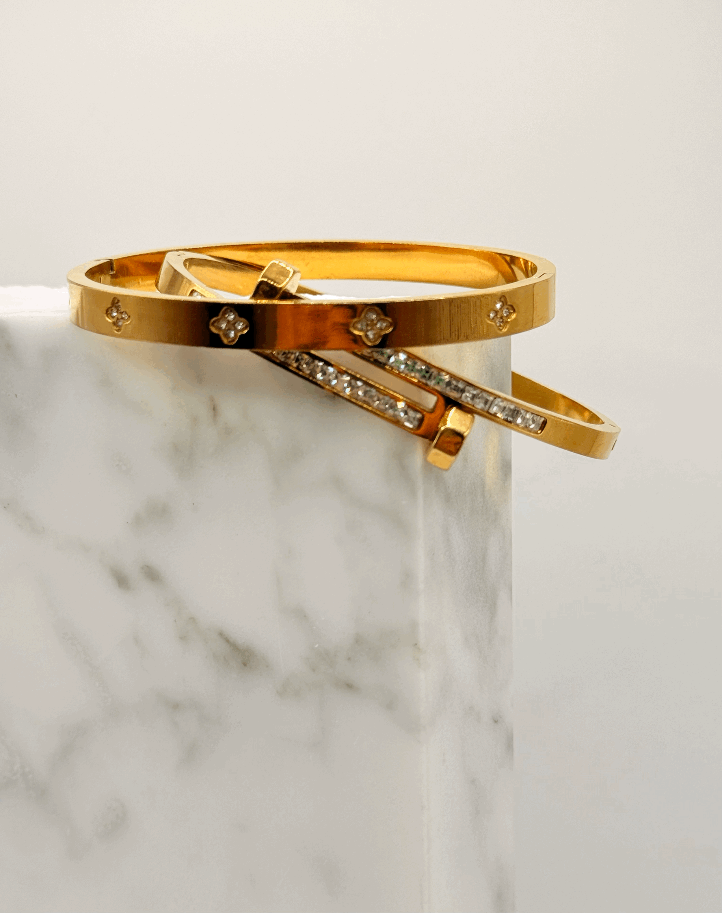 Golden Aura Bracelet