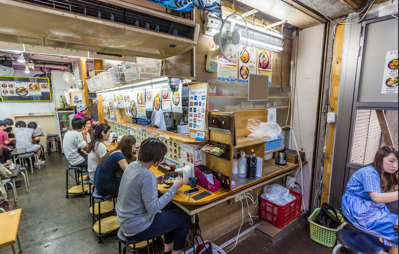 Tsukiji-market-5.png