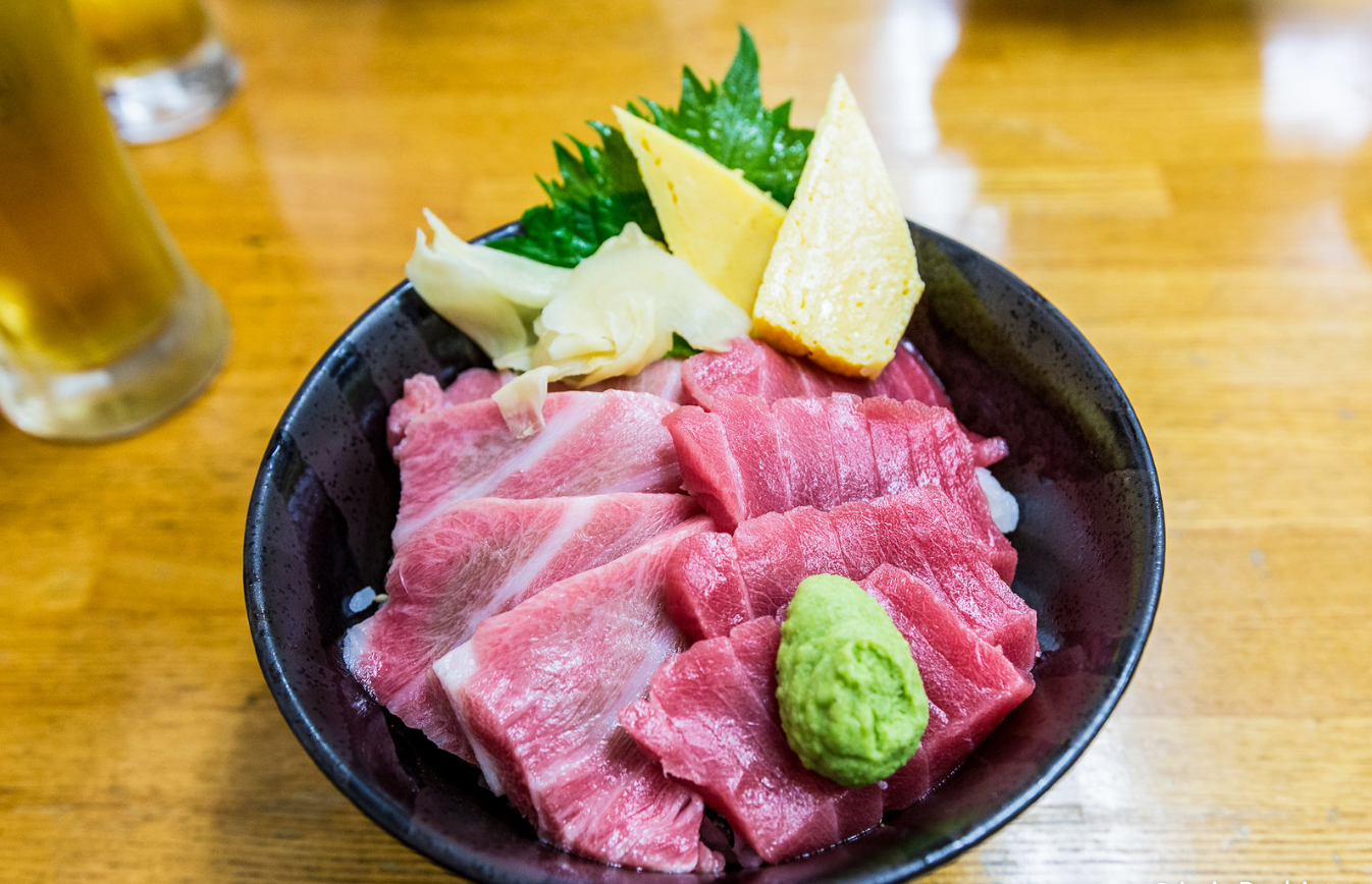 Tsukiji-market-3.png