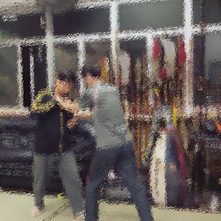 Here’s a simple self defensive application from Baguazhang. Twist yourself, not the opponent. The goal is to get the opponent to let go, if they don’t then they’ll lock themselves up. Now if you wanna turn this into an attack then Q