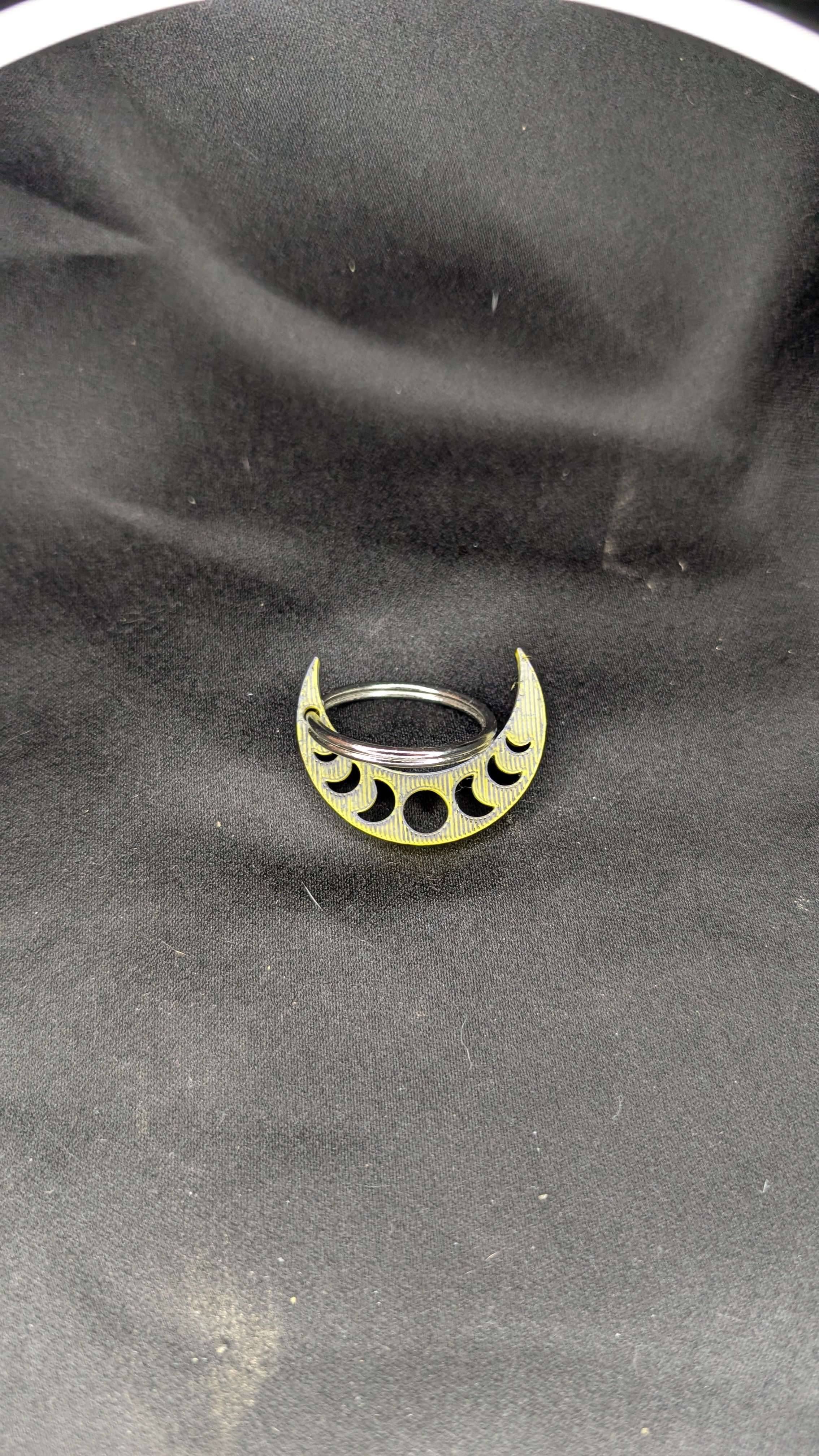 Crecsent moon keychain