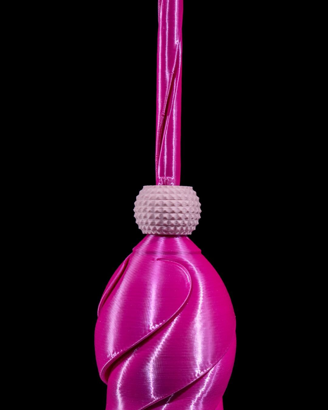 Twisted_Rose_3_05885c42cb.jpg