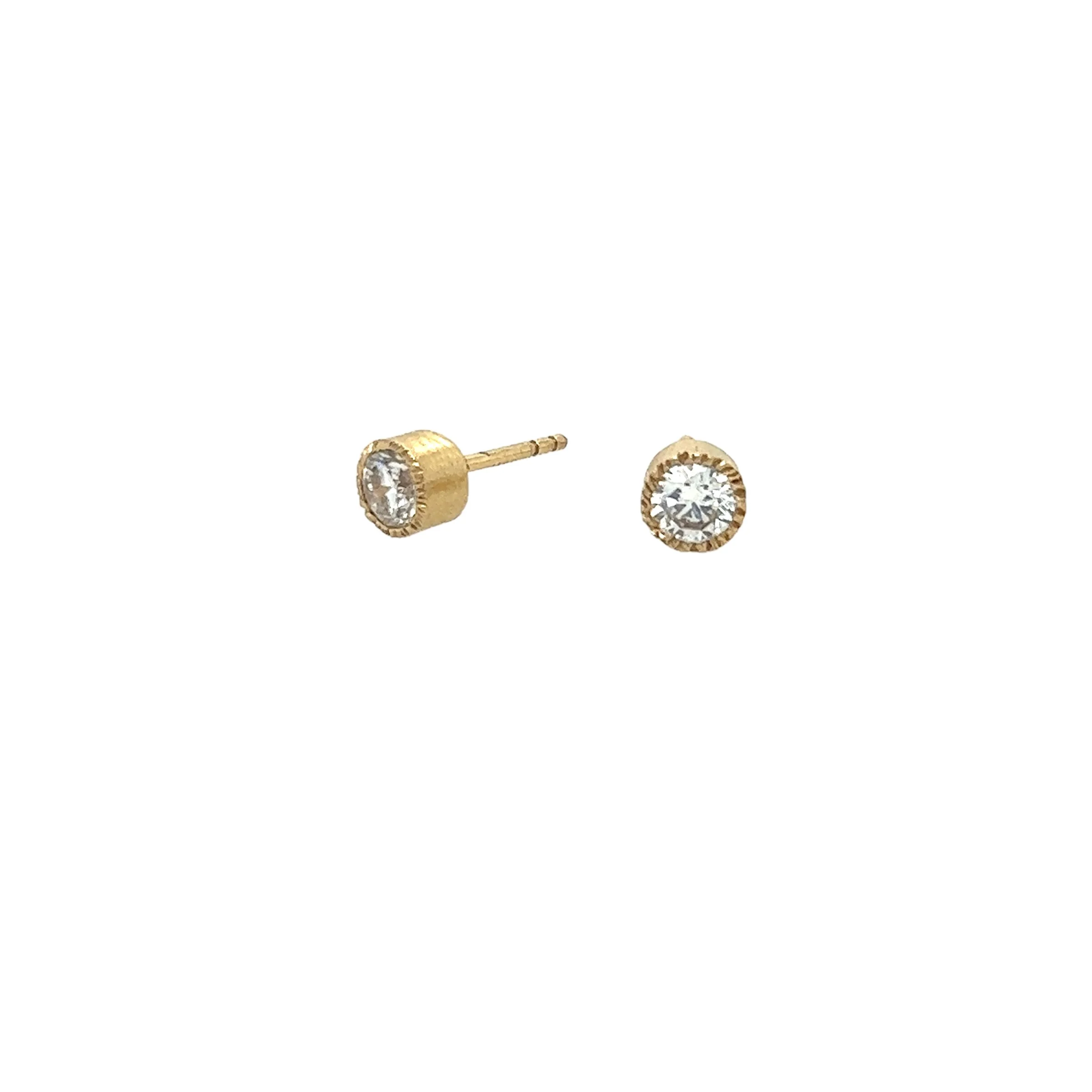 14k Gold .26 CT Diamond Studs (3).JPG