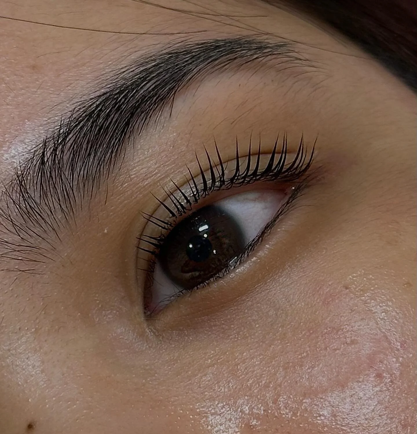 LASH LIFTS 🤏😌 no more curlers, poking your eyes, pinching the skin, and worst of all&hellip;pulling out your precious eyelashes😫 Lash Lifts will give you the curl you want everyday with zero effort!

#lashlift #lashperm #eyelashlifting #lash #lash