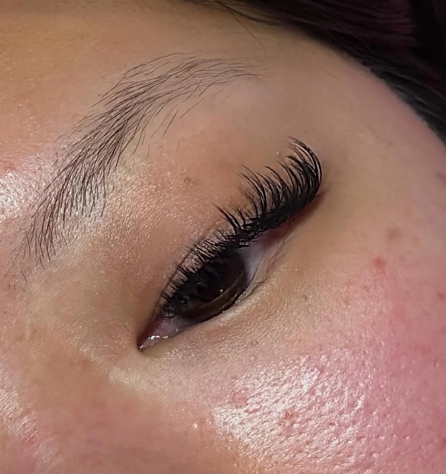 Customized Wet &amp; Wispy Set to fit perfectly with her pretty pretty eyes 🤍
.
.
#lash #beauty #lashes #fyp #chicago