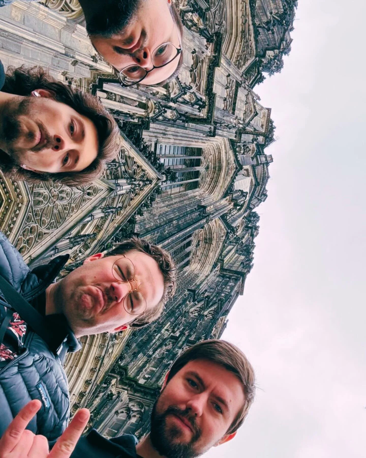 🇨🇦🇳🇱🇩🇪🇩🇰🇸🇪 A cute little tour recap of our 2025 tour in Canada and Europe will premiere this Monday at 1PM EST on Youtube.

From Montr&eacute;al to Stockholm, from Charlo to Baarlo, and everything in between. 🚗✈️🛥️