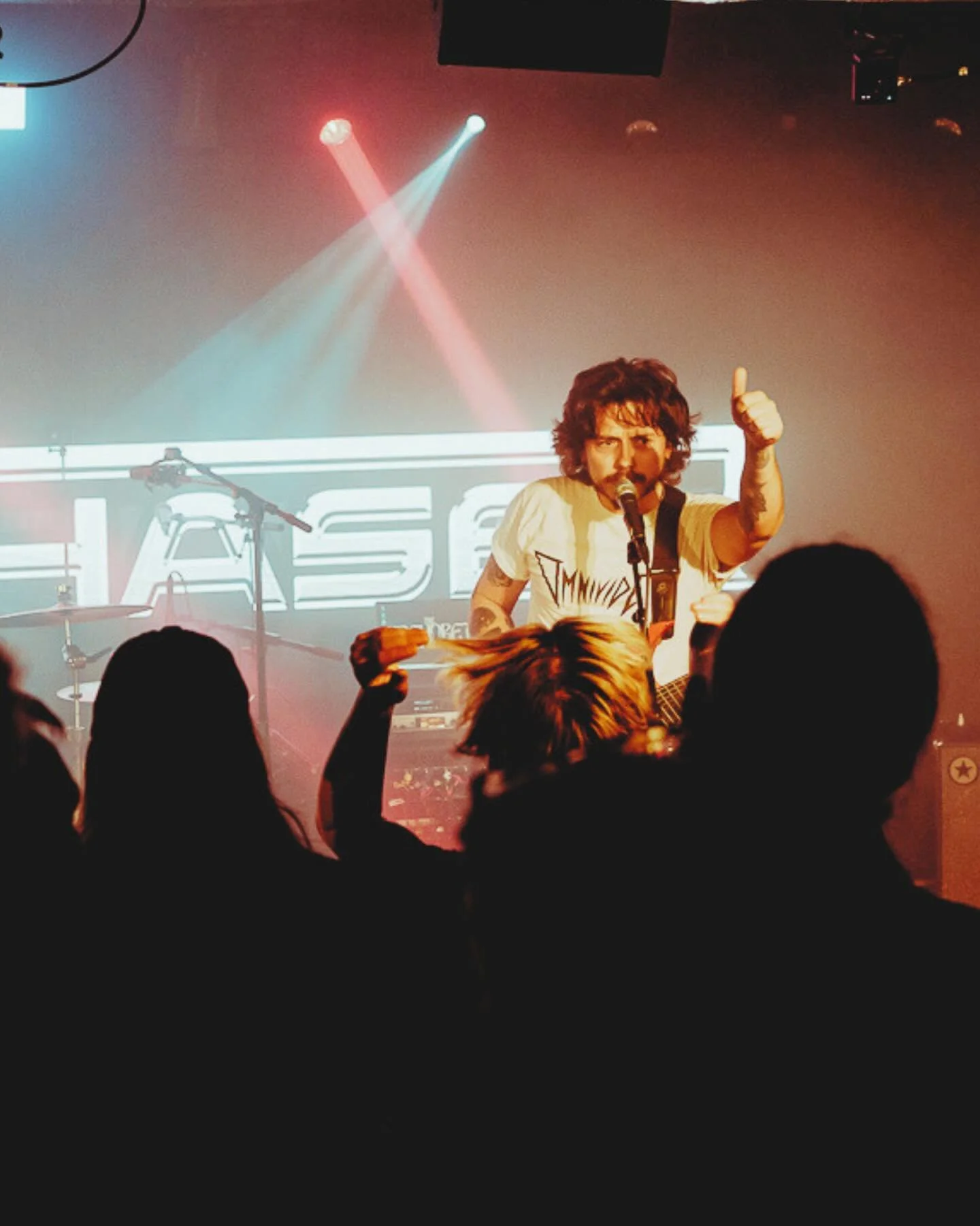 ✨ Thank you 150 000 times for listening to Alien! 

And special thanks to @edith_stella for her beautiful back vocals in this very special song. 👽