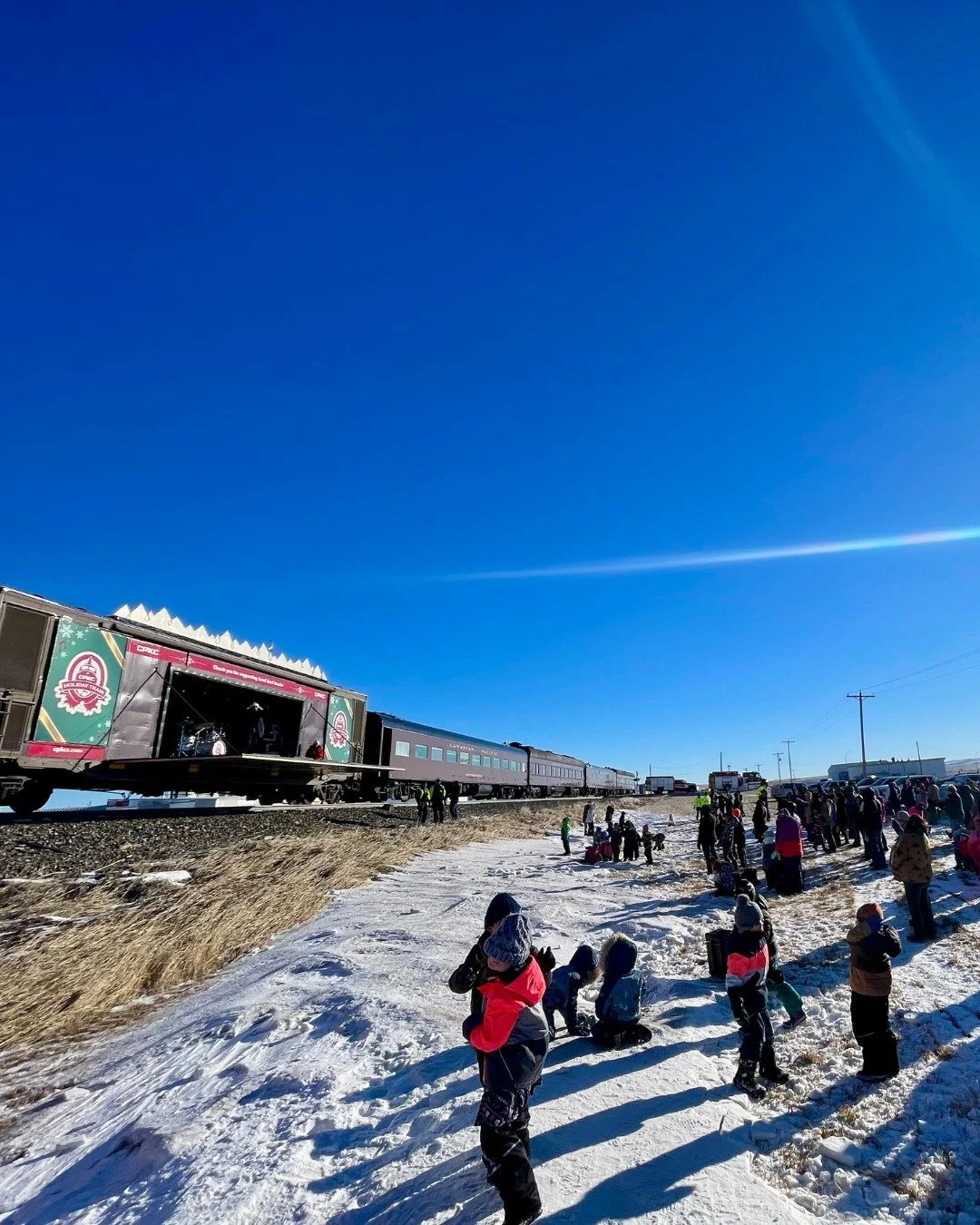 Today&rsquo;s the Day!

The CPKC Holiday Train rolls into Pincher Creek this morning with The Barenaked Ladies performing live from 10:45&ndash;11:15 a.m.! 🎶

Bundle up and join us for this holiday tradition. 

And don't forget. CPKC donates to the 