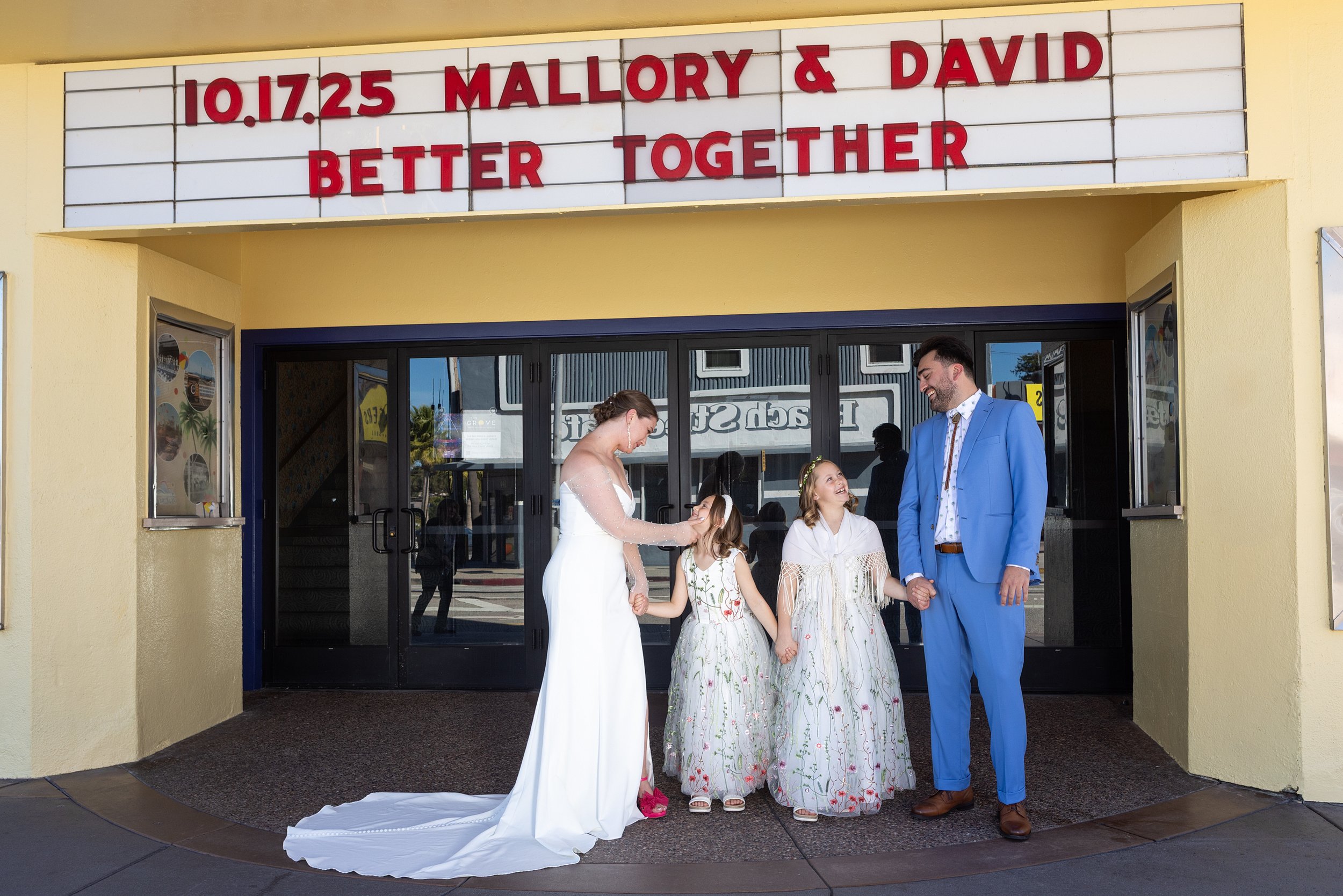 DavidAndMallory-FamilyPhotos-Speeches--99.jpg