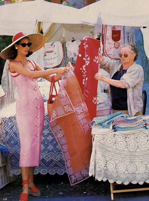 MARKET STALLS
