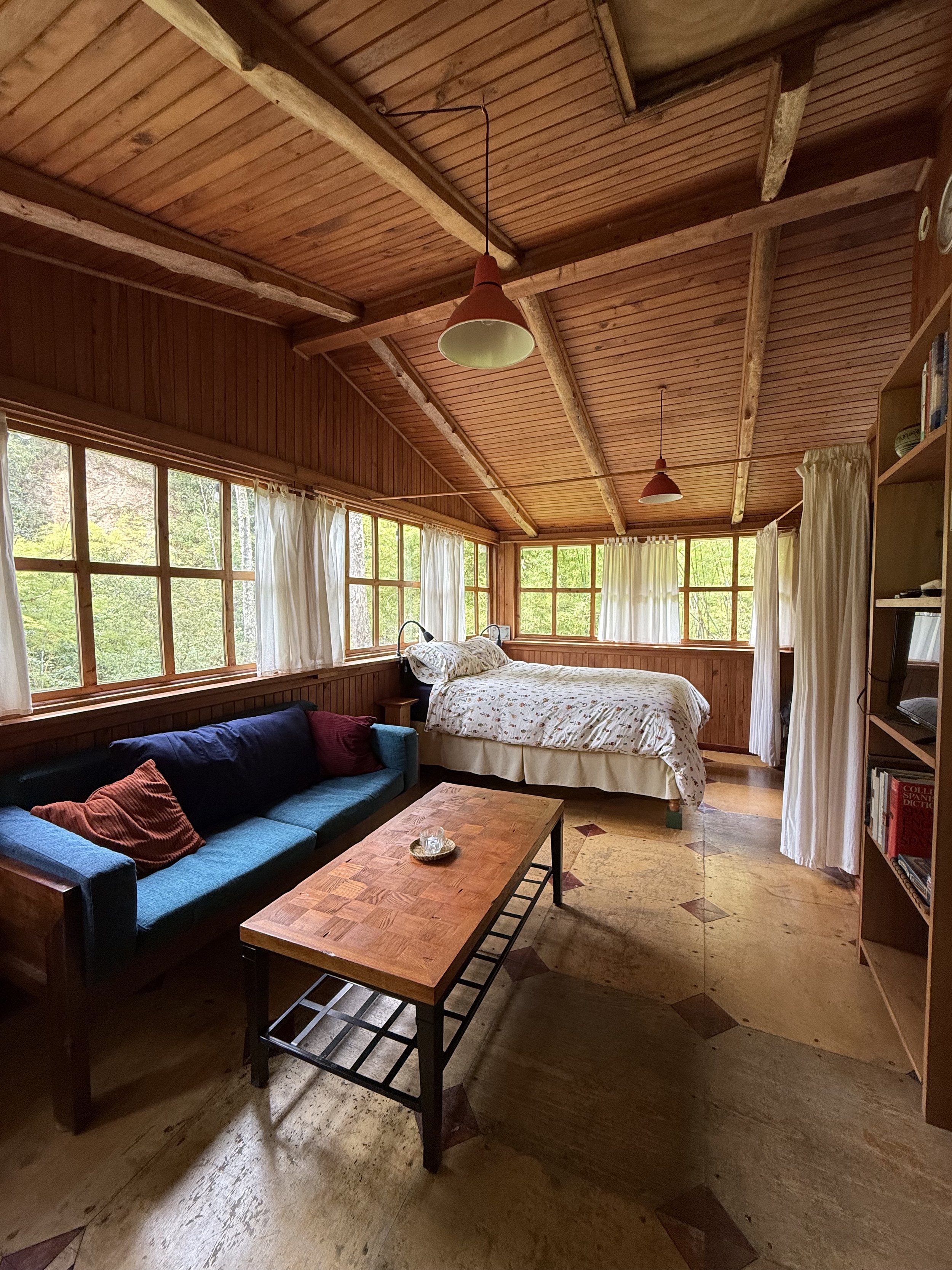 Castia Living Room 1.jpg
