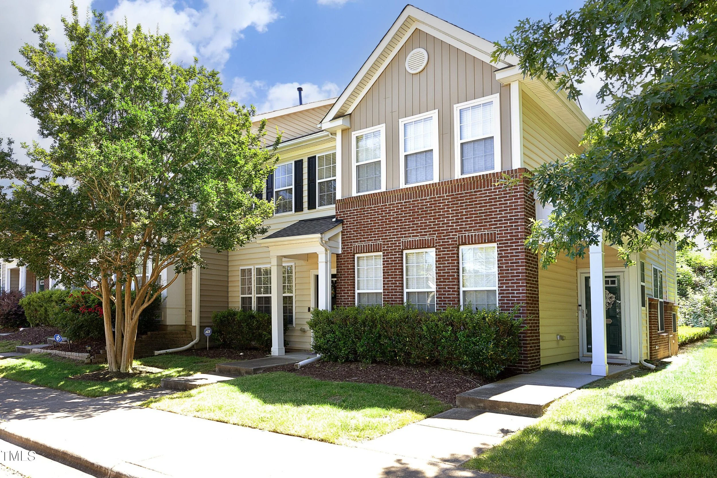 3713 Ramblewood Ave.jpg