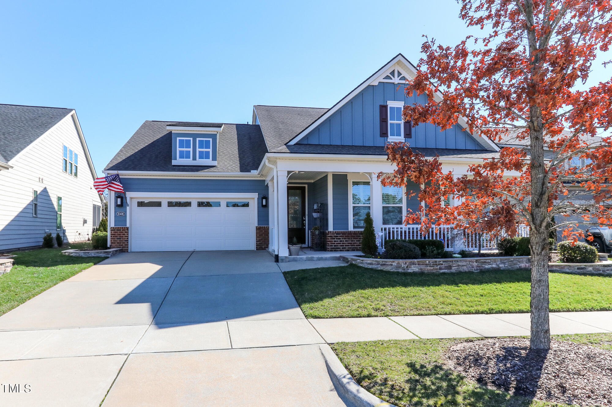 6508 Crown Parkway.jpg