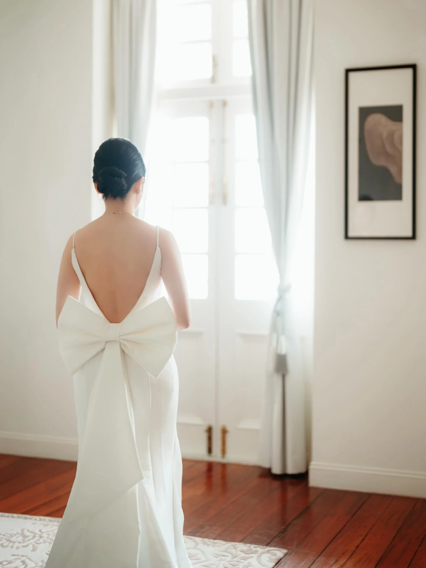 // We love all the elegant details 🤎

2026 NOW OPEN
Big Day / Engagement photo / Prewedding⁠
⁠

#WeddingPhotography #weddingphotographer #MelbourneWeddings #WeddingsAustralia #sydneywedding