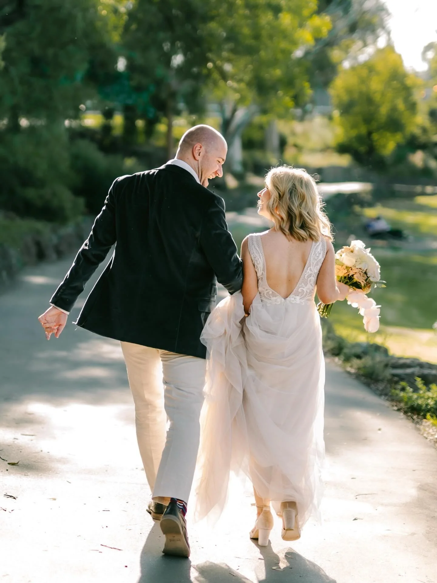 Moments

-

2026-27 NOW OPEN
Big Day / Engagement photo / Prewedding⁠

-

-
⁠

#WeddingPhotography #weddingphotographer #MelbourneWeddings #WeddingsAustralia #sydneywedding