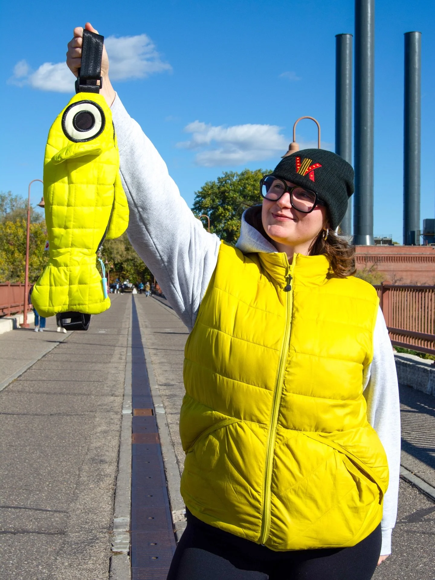 ⚡️SERENDIPITY STRIKES ⚡️

This human was just walking by as we took a photo of sporty yellow and kindly agreed to jump in for a picture. 

Perfect pose in one shot! Thank you yellow vest friend! 🌼If you are seeing this, say hello!
