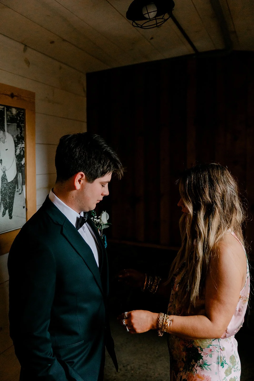 sydney + sam_s sneak peaks-10.jpg