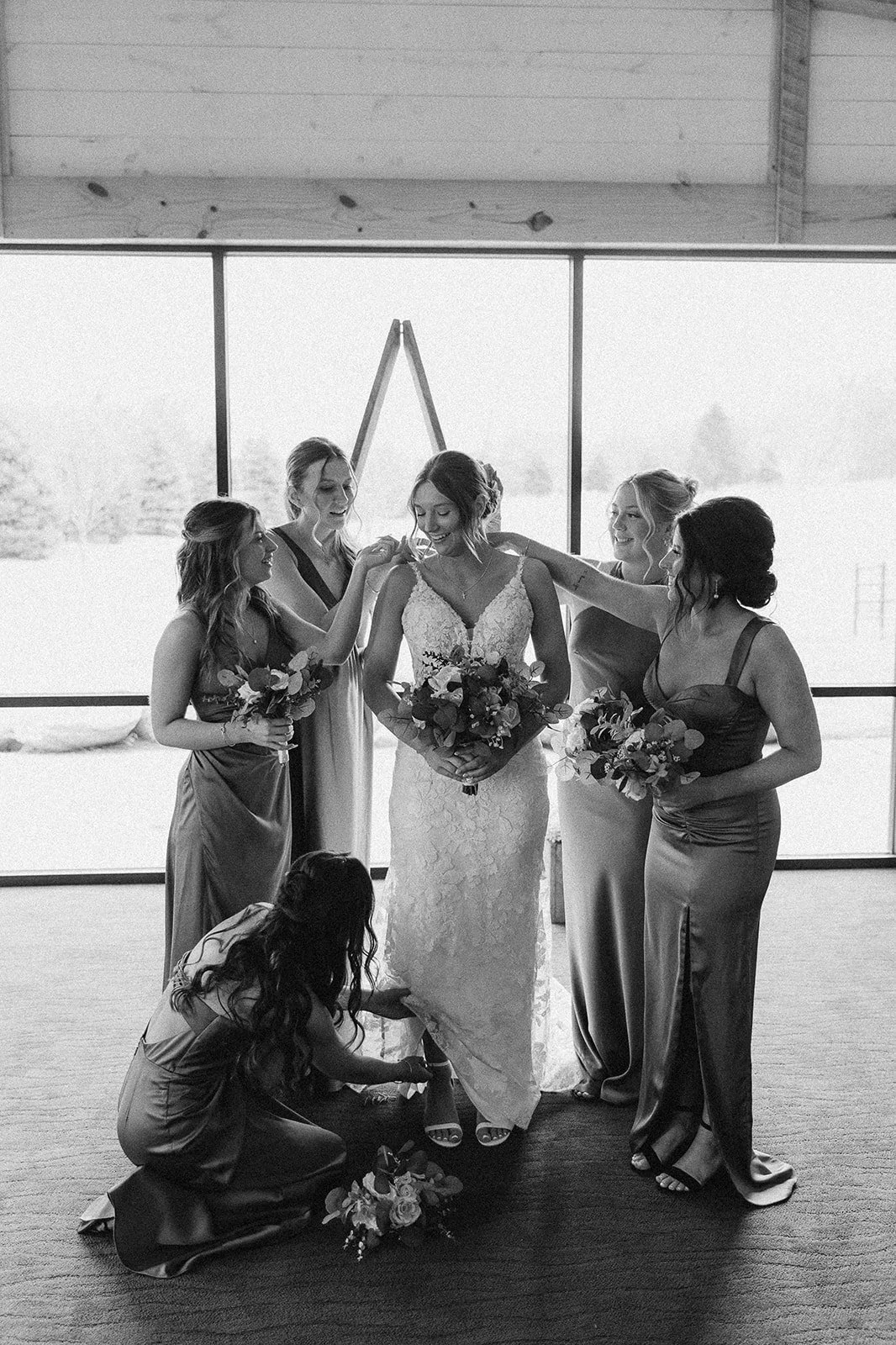 sydney + sam_s sneak peaks-14.jpg